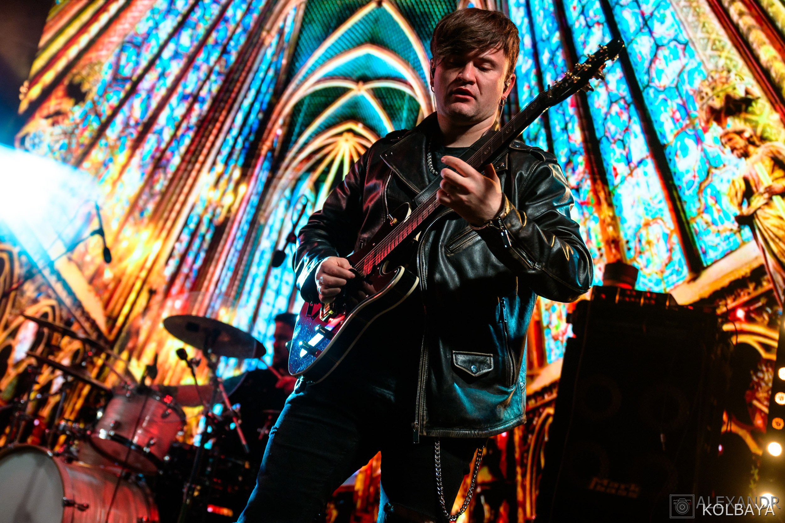 Фоторепортаж с выступления группы Джоконда на фестивале НашРокФест 2025. Концертный и театральный репортажный фотограф в Москве Александр Колбая