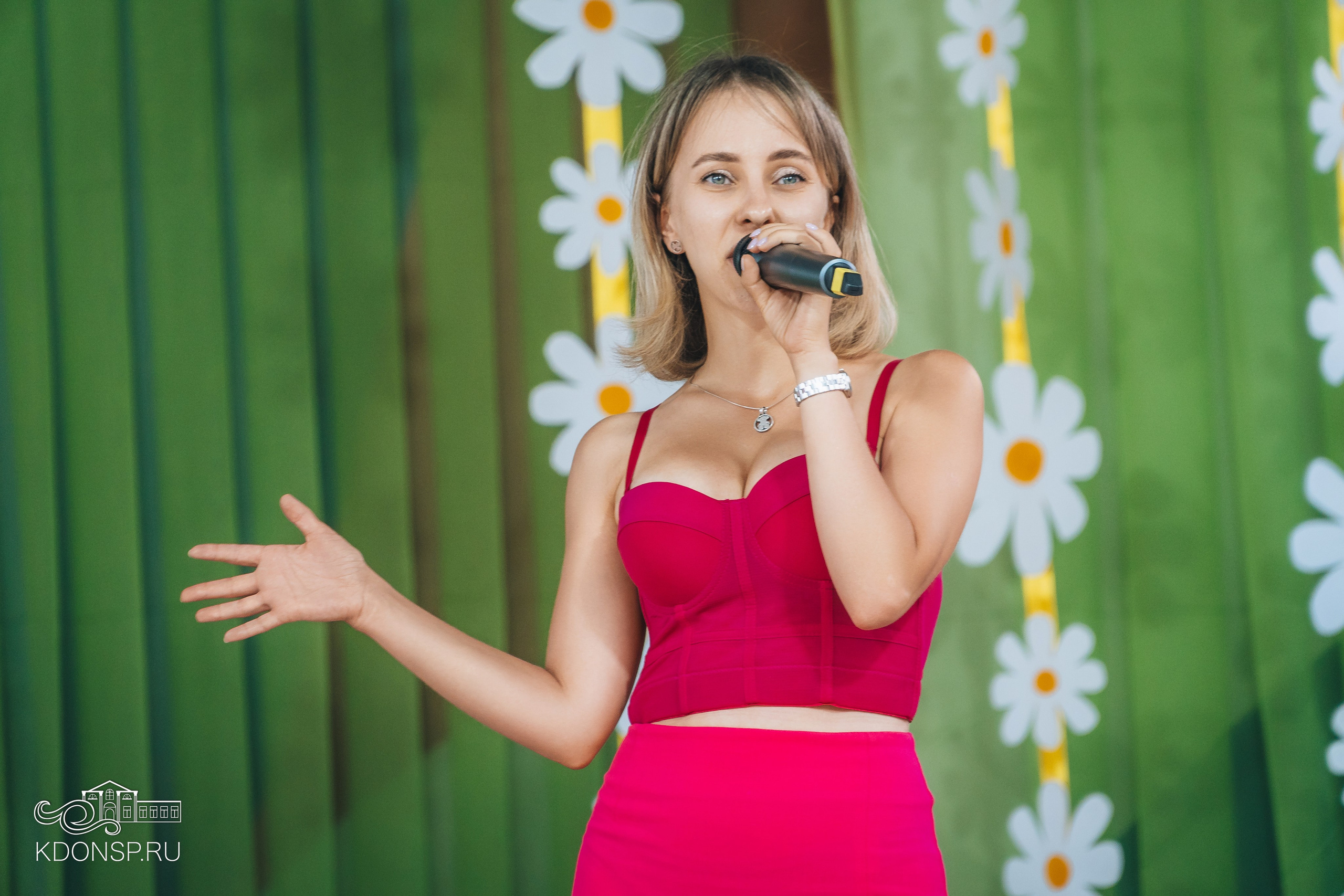 День семьи, любви и верности. Новотитаровский Дом культуры