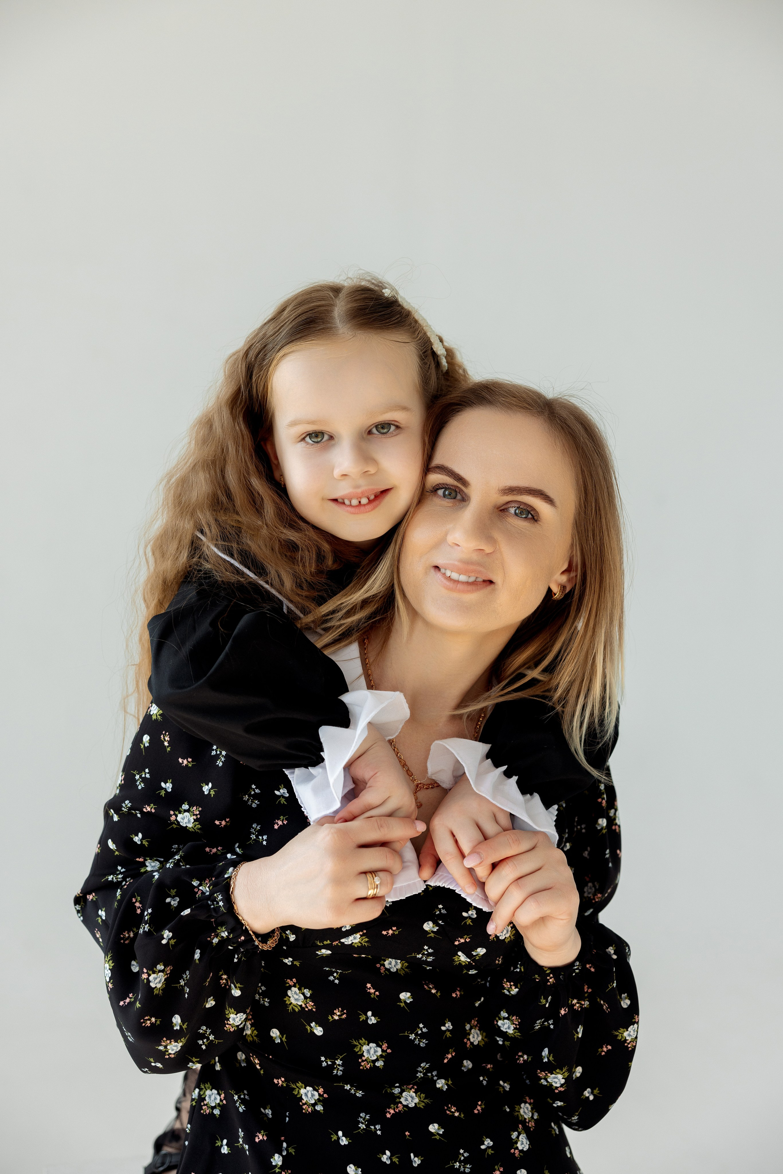 Мама с дочкой. Студия Онфильм. Липецк. Фотограф Липецк, Наташа Бурдачева