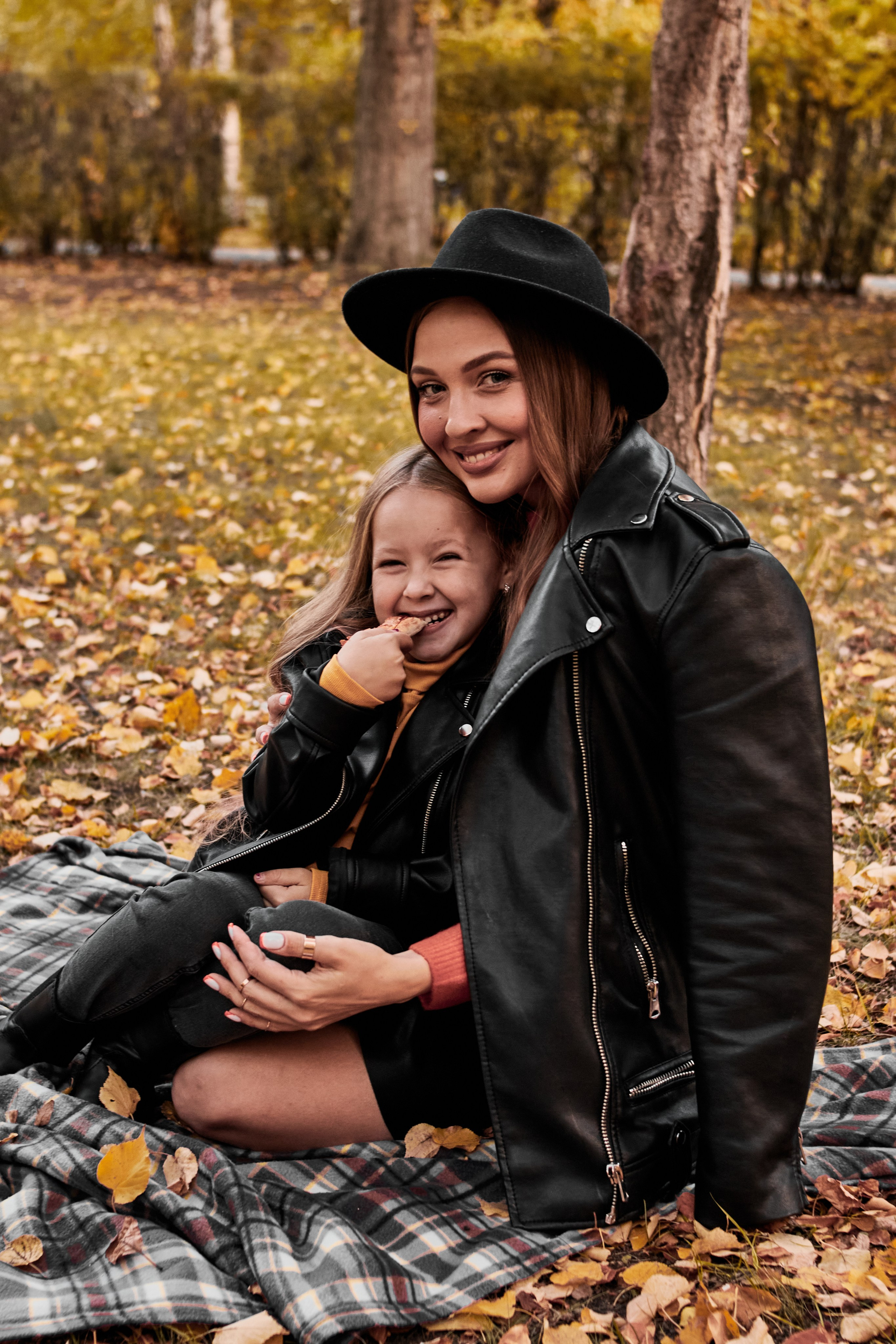 Мария и Эмилия. Фотограф Стилист Тюмень Вера Хайруллина