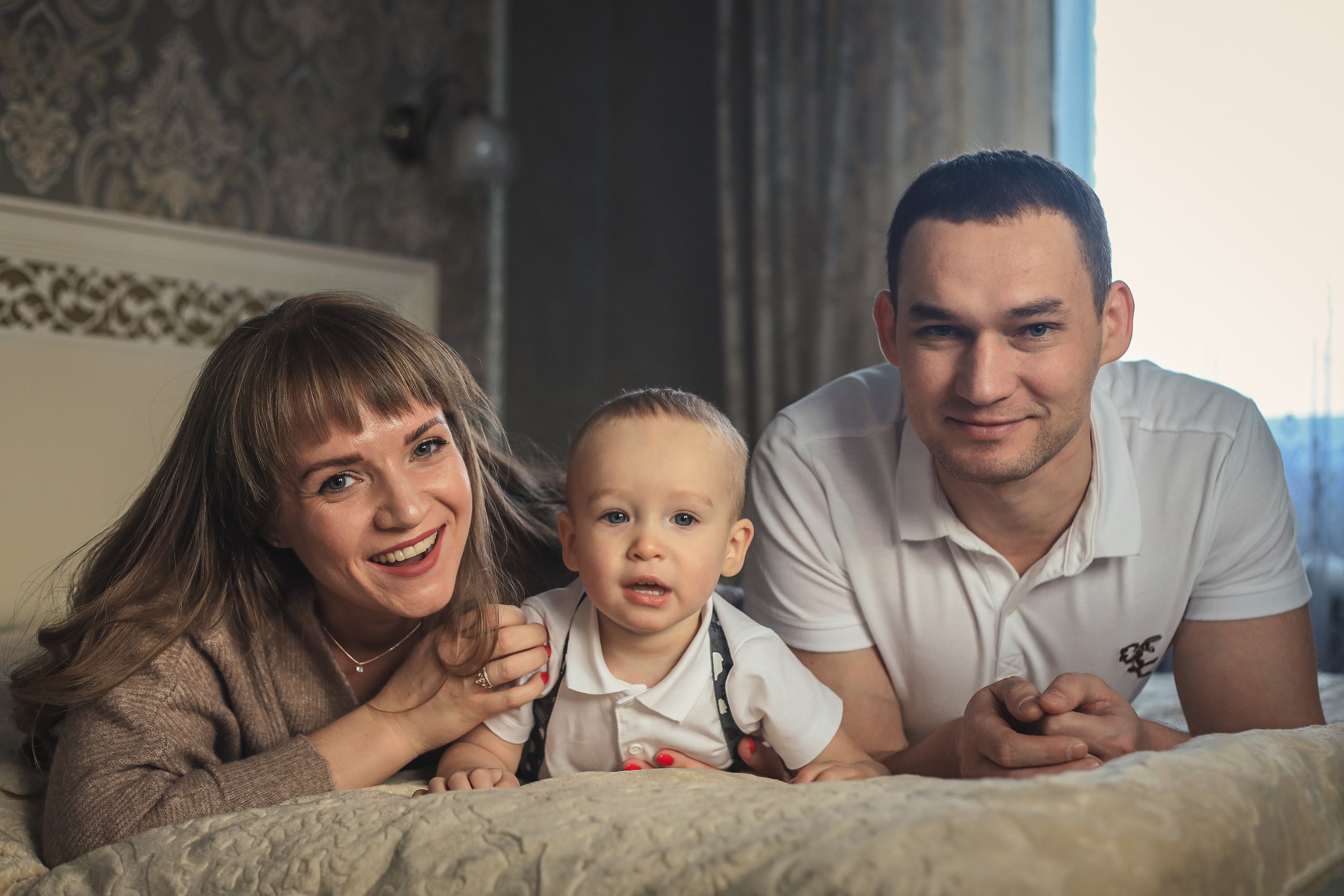 Домашняя фотосессия семьи Кристины и Паши. Фотограф София Турбина