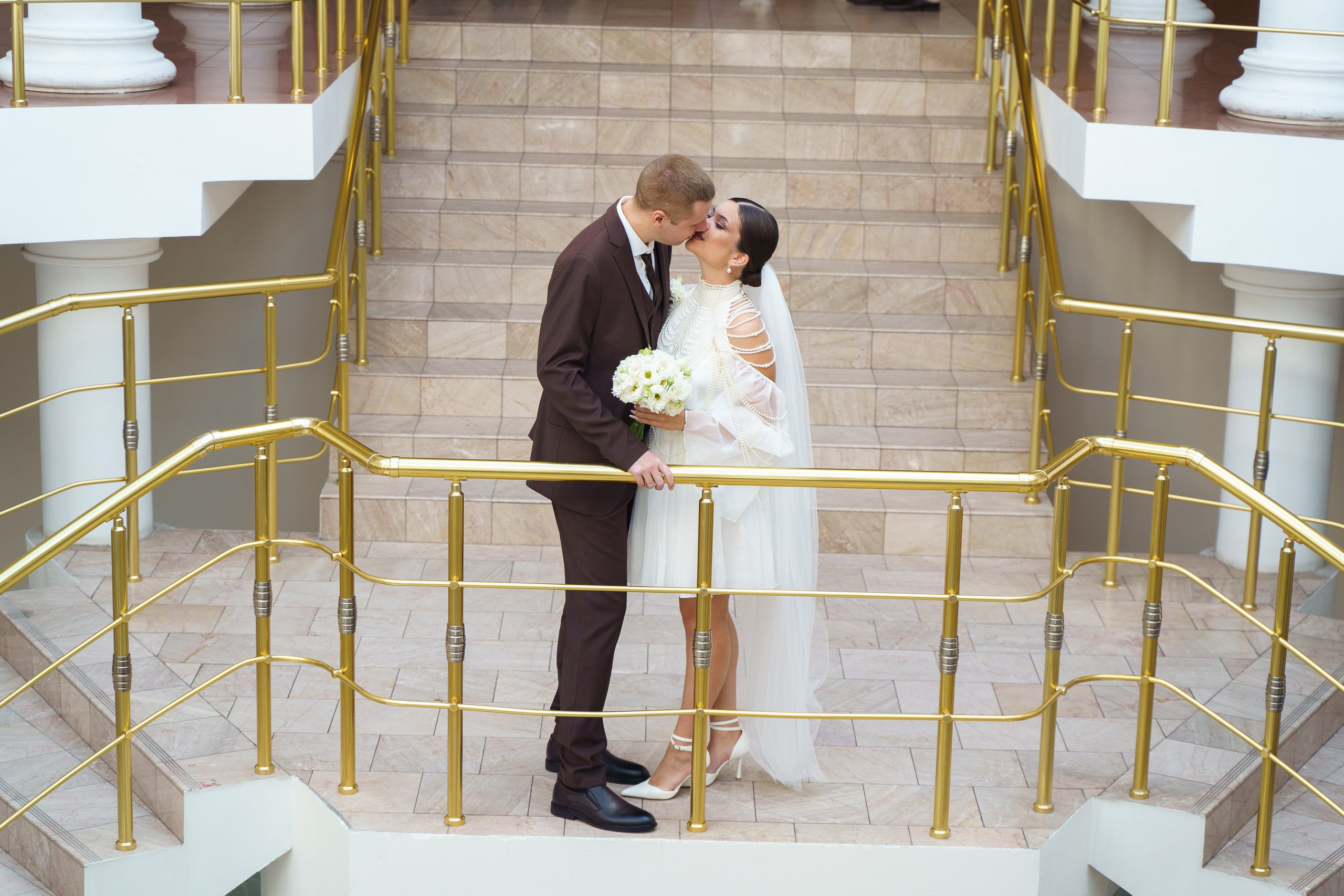 Камерная регистрация в ЗАГСе Приморского района г. Санкт-Петербург. Professional photoartist in St. Petersburg (wedding, reportage, portrait, model book, love story) Alexander Shvedov