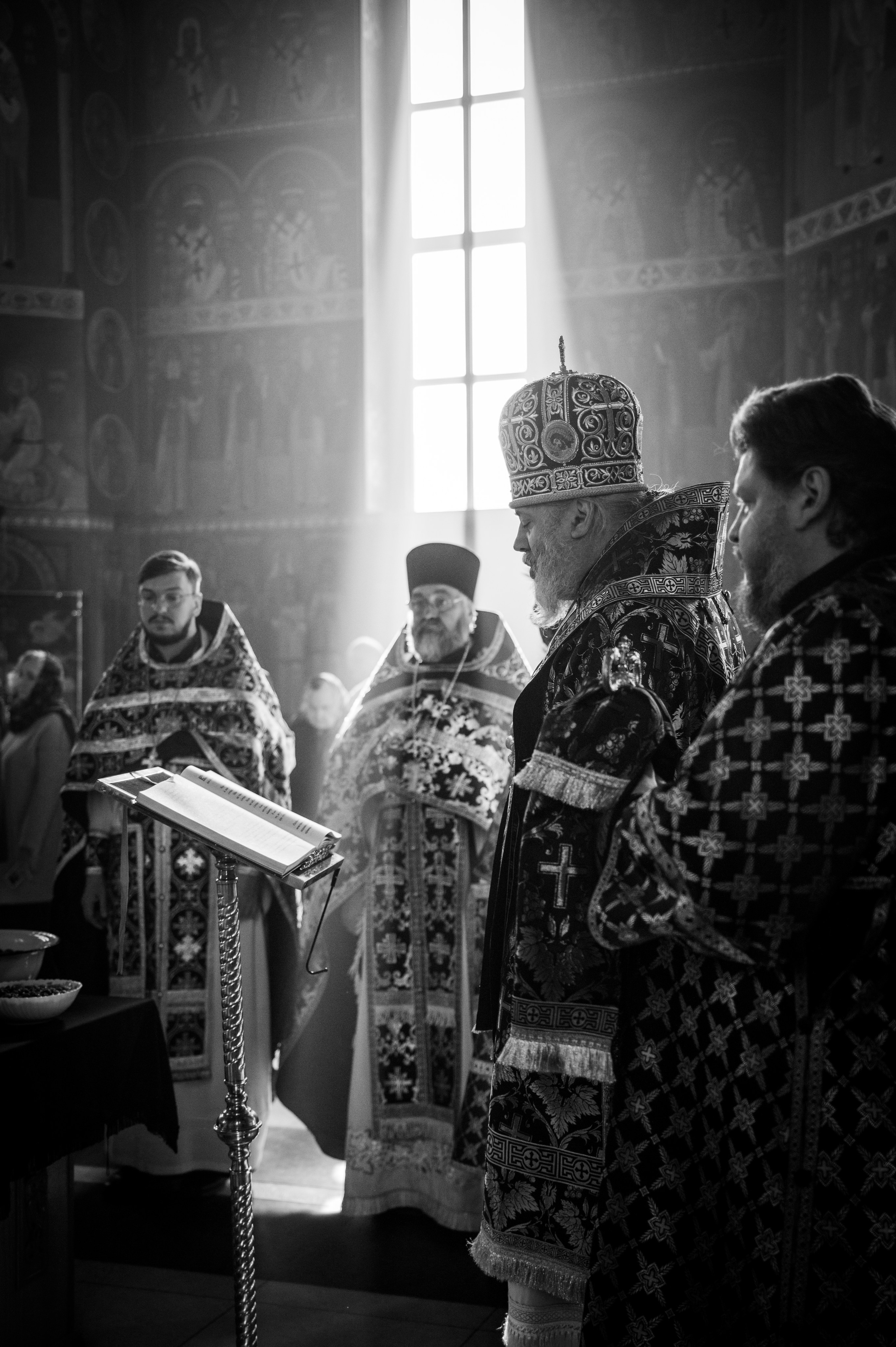 Преждеосвящение Даров. Храм Серафима Саровского. Церковный, семейный и репортажный фотограф Волгоград, Волжский