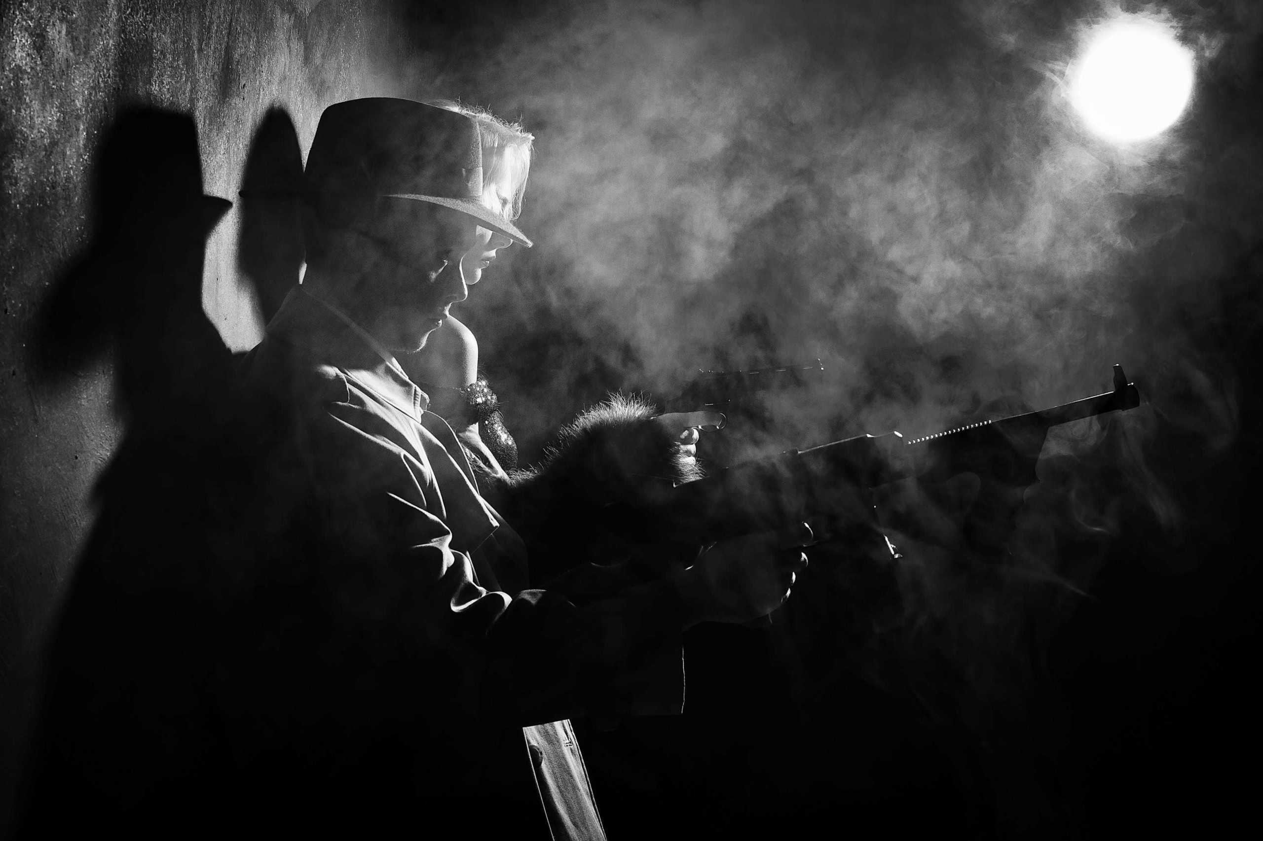 Фотосессия в стиле Нуар в Москве. Бизнес фотограф в Москве Алексей Кознев