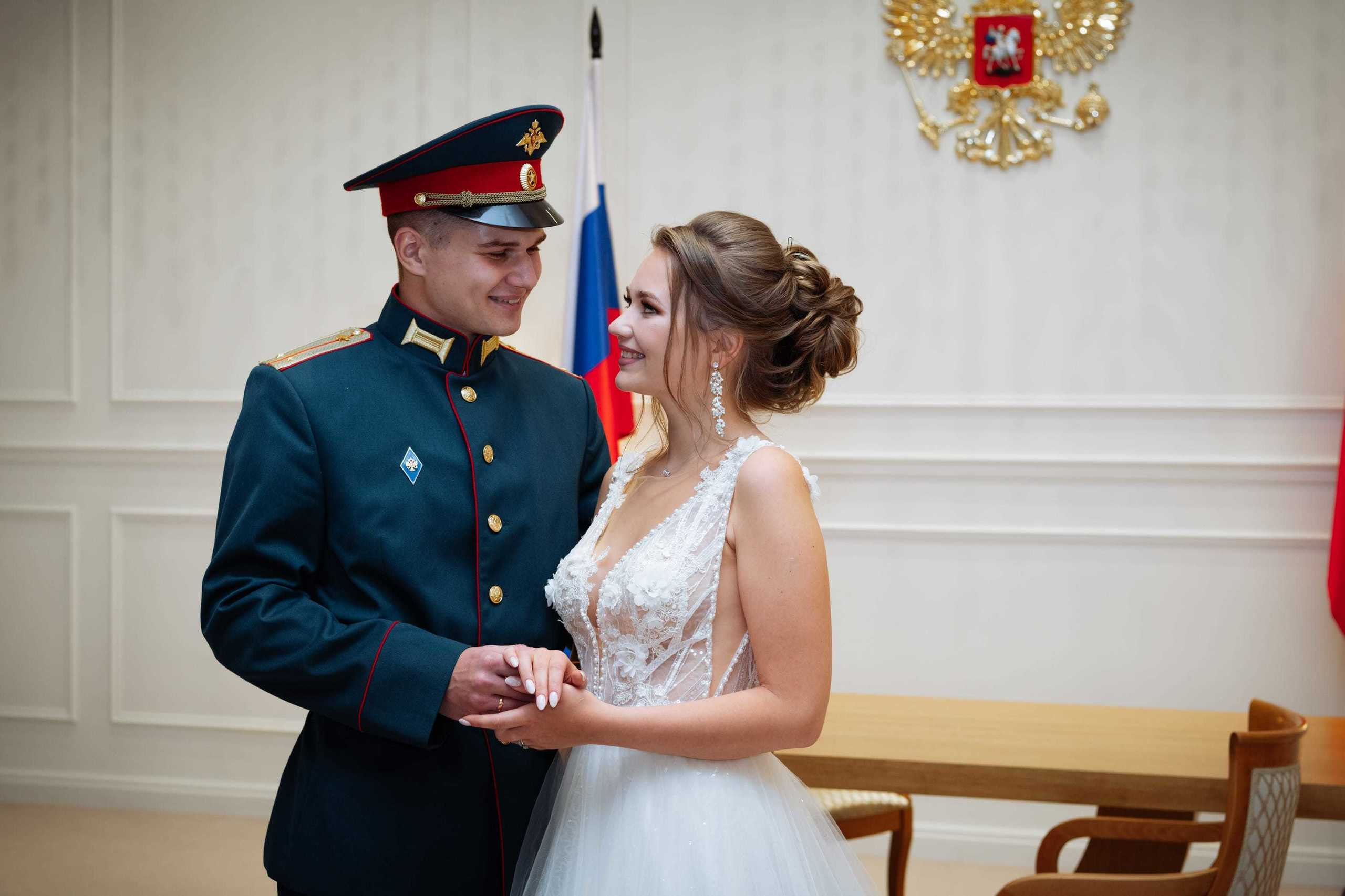 Свадебная фотосессия красивой пары Олеси и Александра. Бизнес фотограф в Москве Алексей Кознев