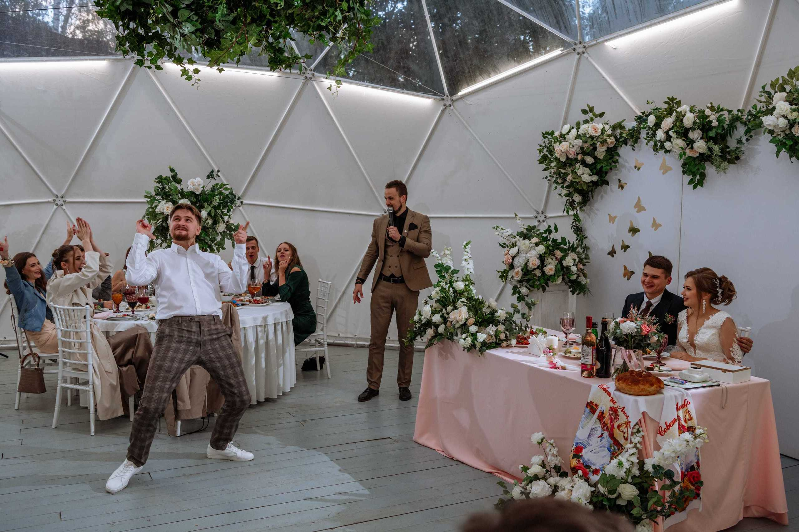 Свадебная фотосессия на банкетной площадке «Лесной берег» Олеси и Алек. Бизнес фотограф в Москве Алексей Кознев
