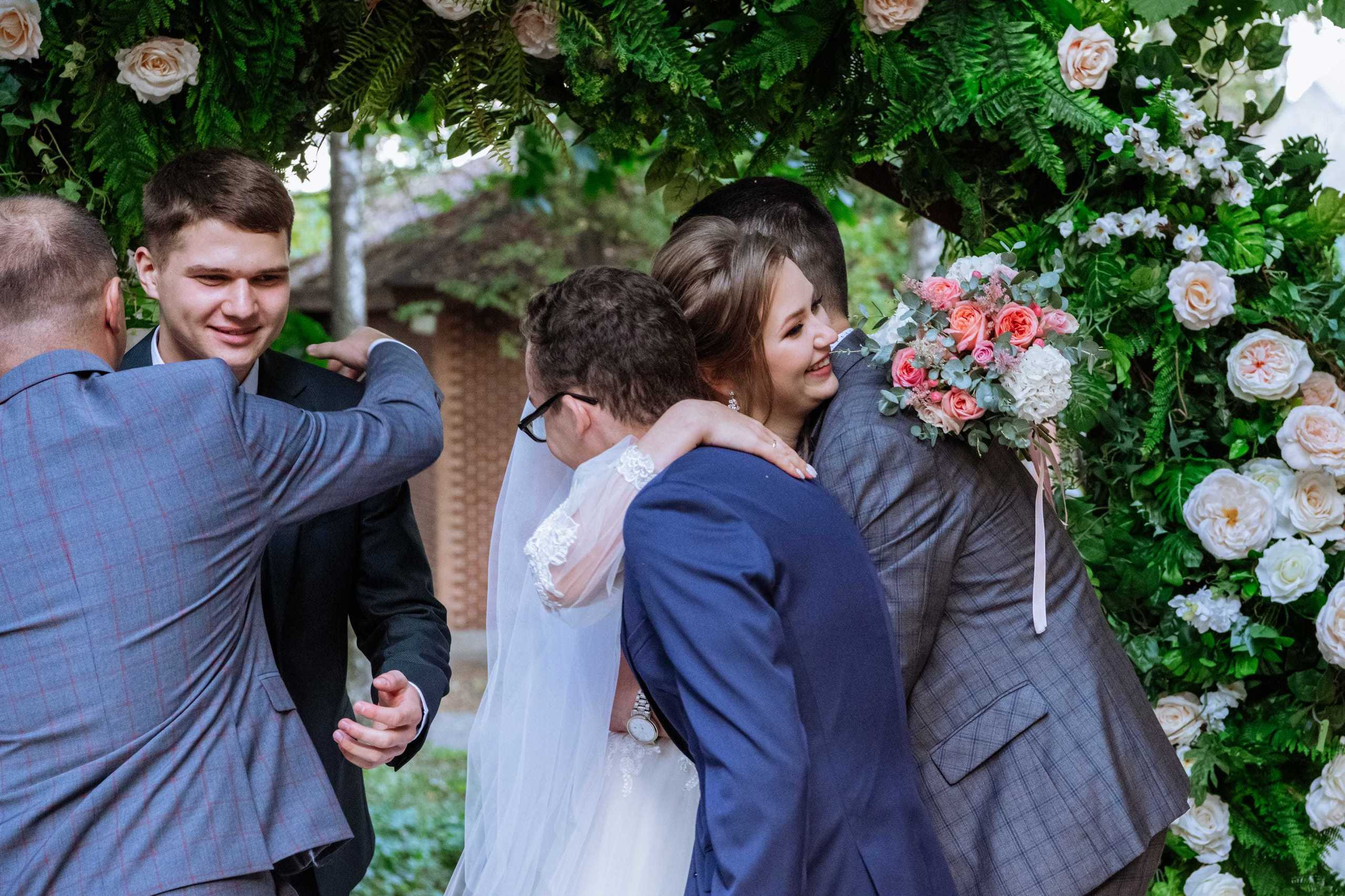 Свадебная фотосессия на банкетной площадке «Лесной берег» Олеси и Алек. Бизнес фотограф в Москве Алексей Кознев