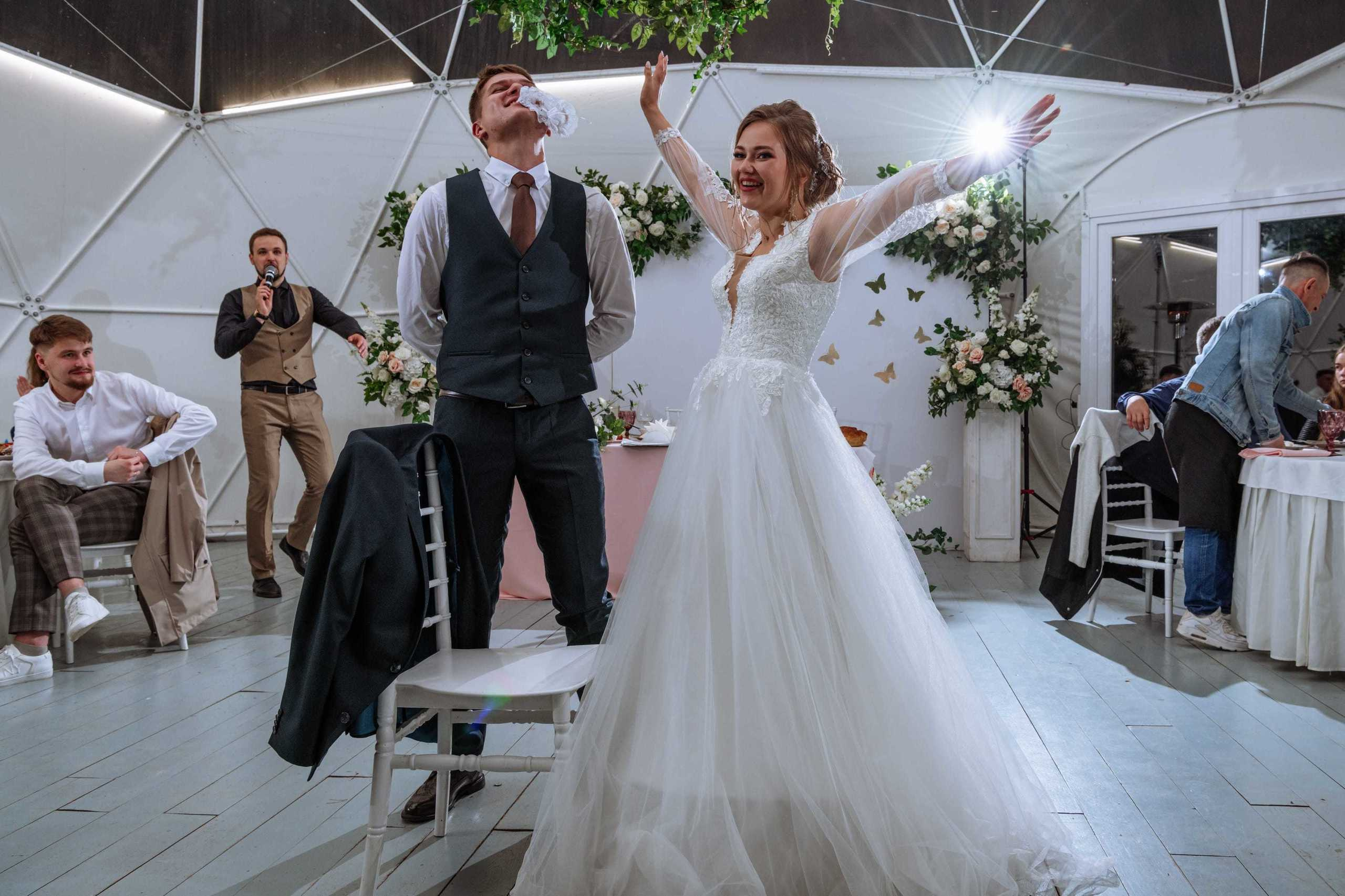 Свадебная фотосессия на банкетной площадке «Лесной берег» Олеси и Алек. Бизнес фотограф в Москве Алексей Кознев