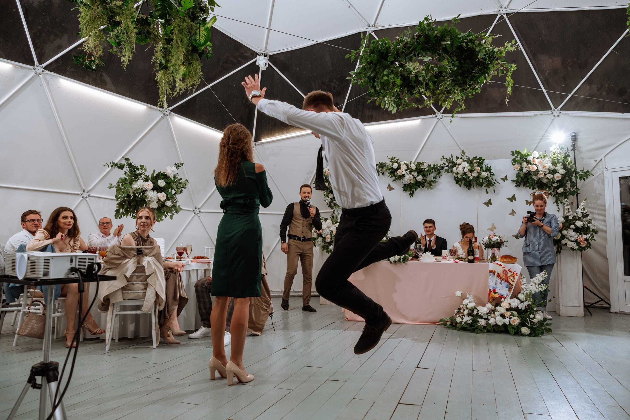 Свадебная фотосессия на банкетной площадке «Лесной берег» Олеси и Алек. Бизнес фотограф в Москве Алексей Кознев