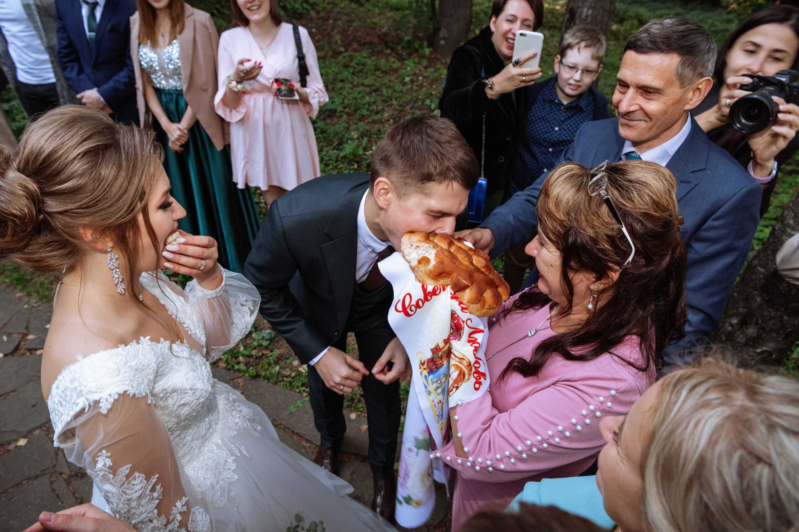 Свадебная фотосессия на банкетной площадке «Лесной берег» Олеси и Алек. Бизнес фотограф в Москве Алексей Кознев