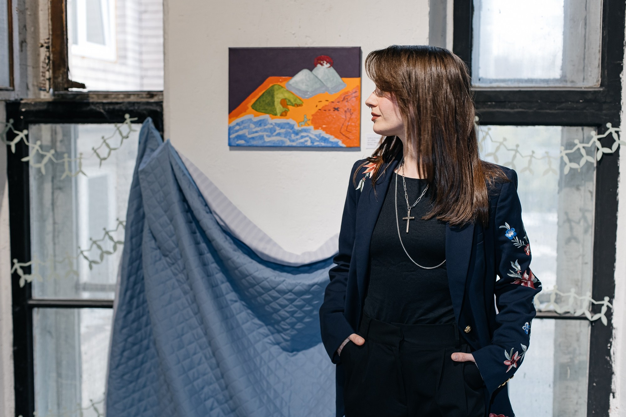 IZZI ROOM | Открытие выставки | май 2025. Репортажный фотограф в Санкт-Петербурге СПБ Алиса Ческидова на ваше мероприятие