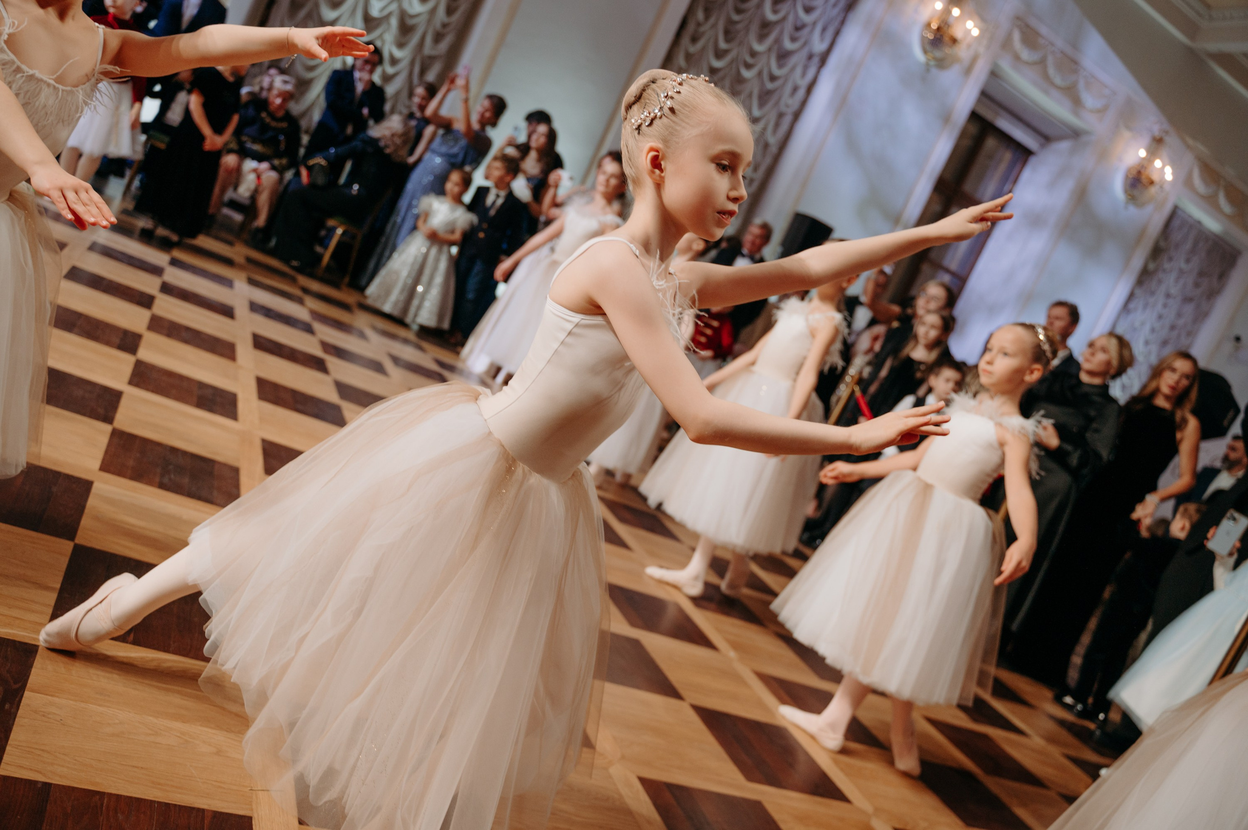 Центральная Балетная Школа зимний бал. Фотограф в Москве Илья Максимов