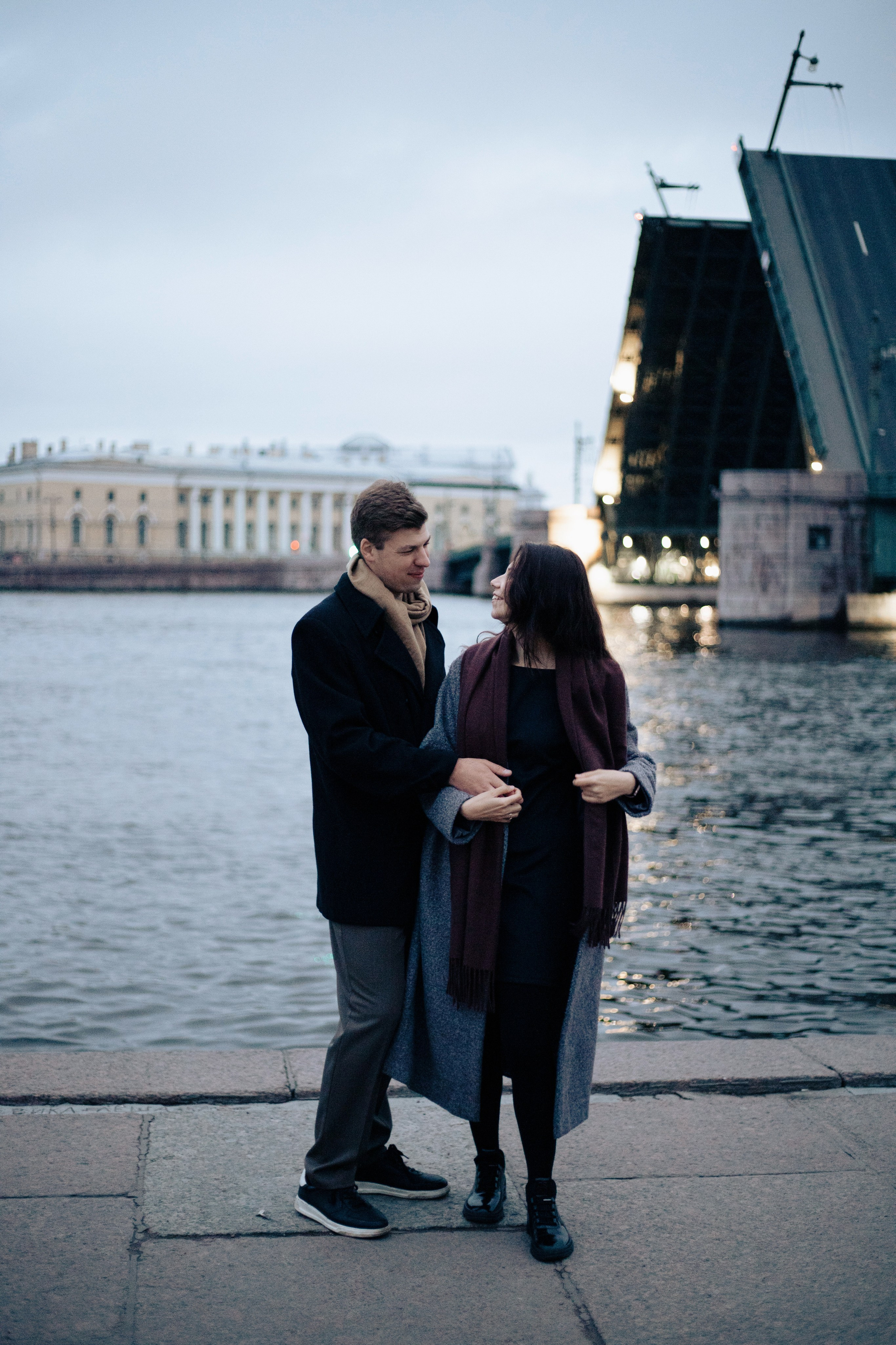 РАЗВОДНЫЕ. Петербургский фотограф — Рия