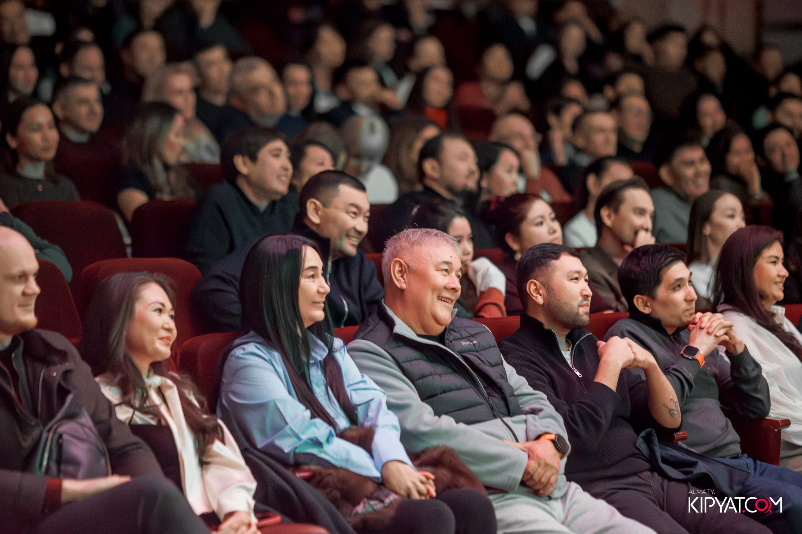 STAND UP КОНЦЕРТ АЛЕКСАНДА МЕРКУЛЬ. КИПЯТКОМ АЛМАТЫ! Фотосъемка мероприятий в Алматы