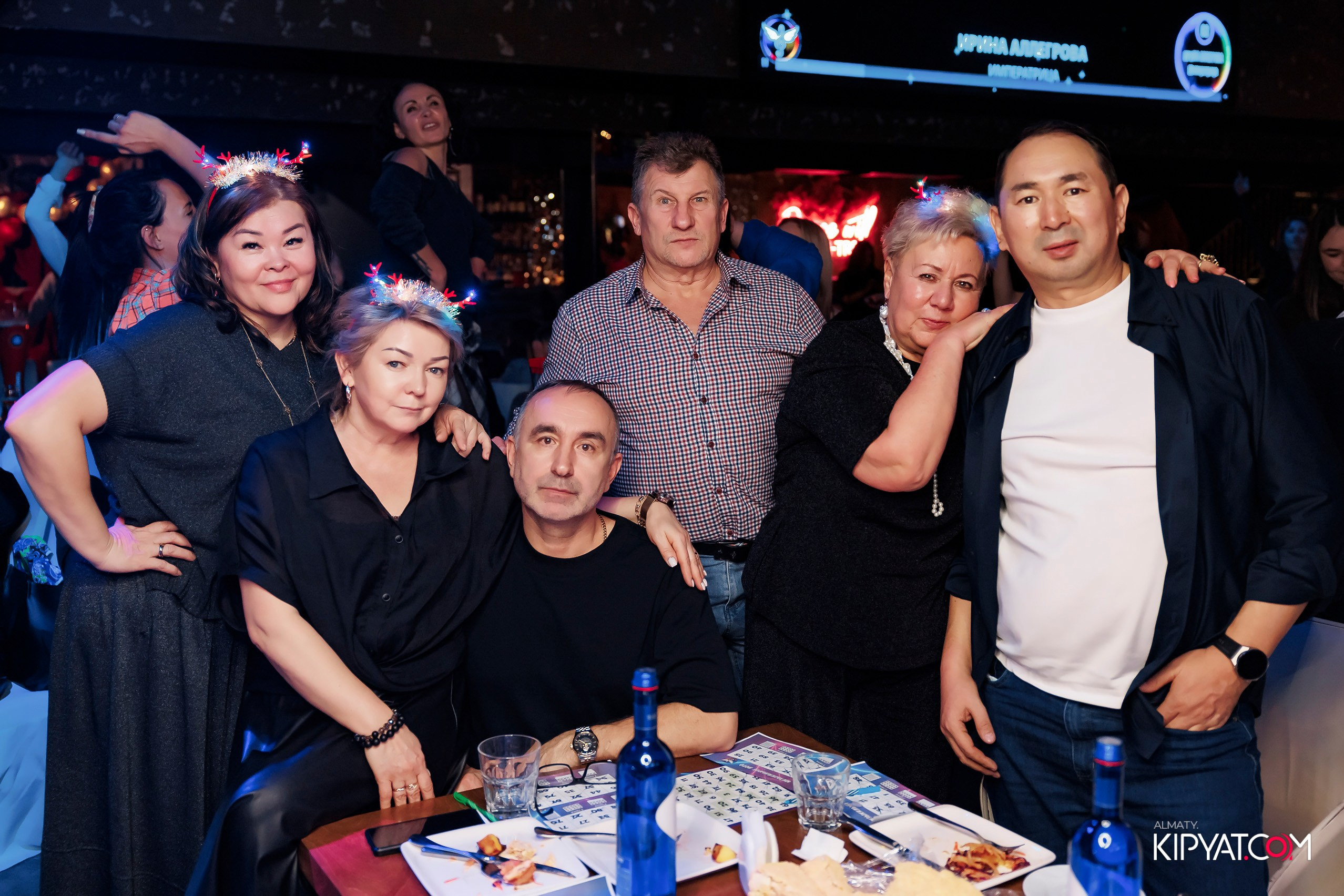 МУЗЫКАЛЬНОЕ ЛОТО В HIT RETRO. КИПЯТКОМ АЛМАТЫ! Фотосъемка мероприятий в Алматы