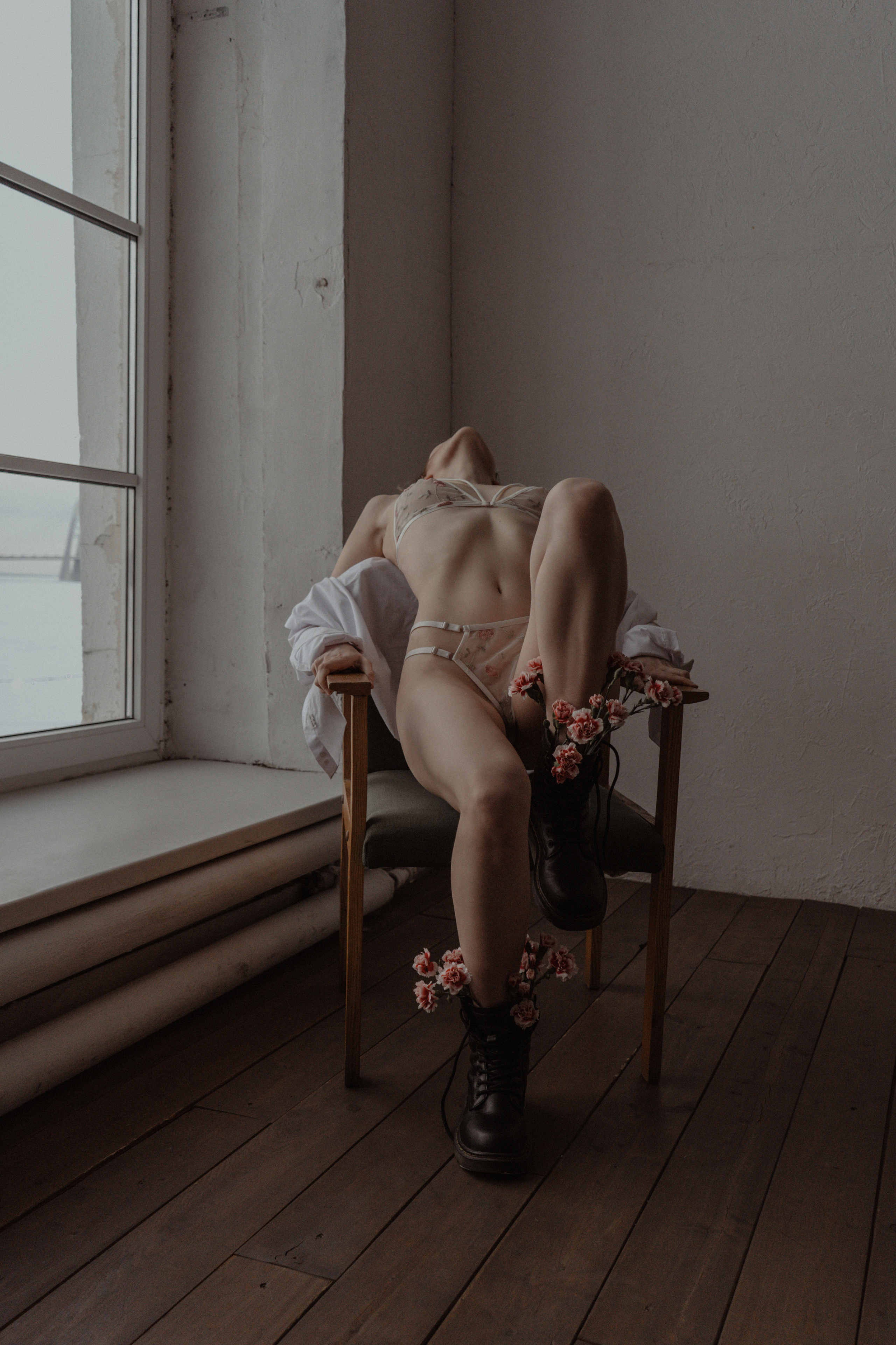 Фотограф предметной съемки, контент-фотограф, ретушер