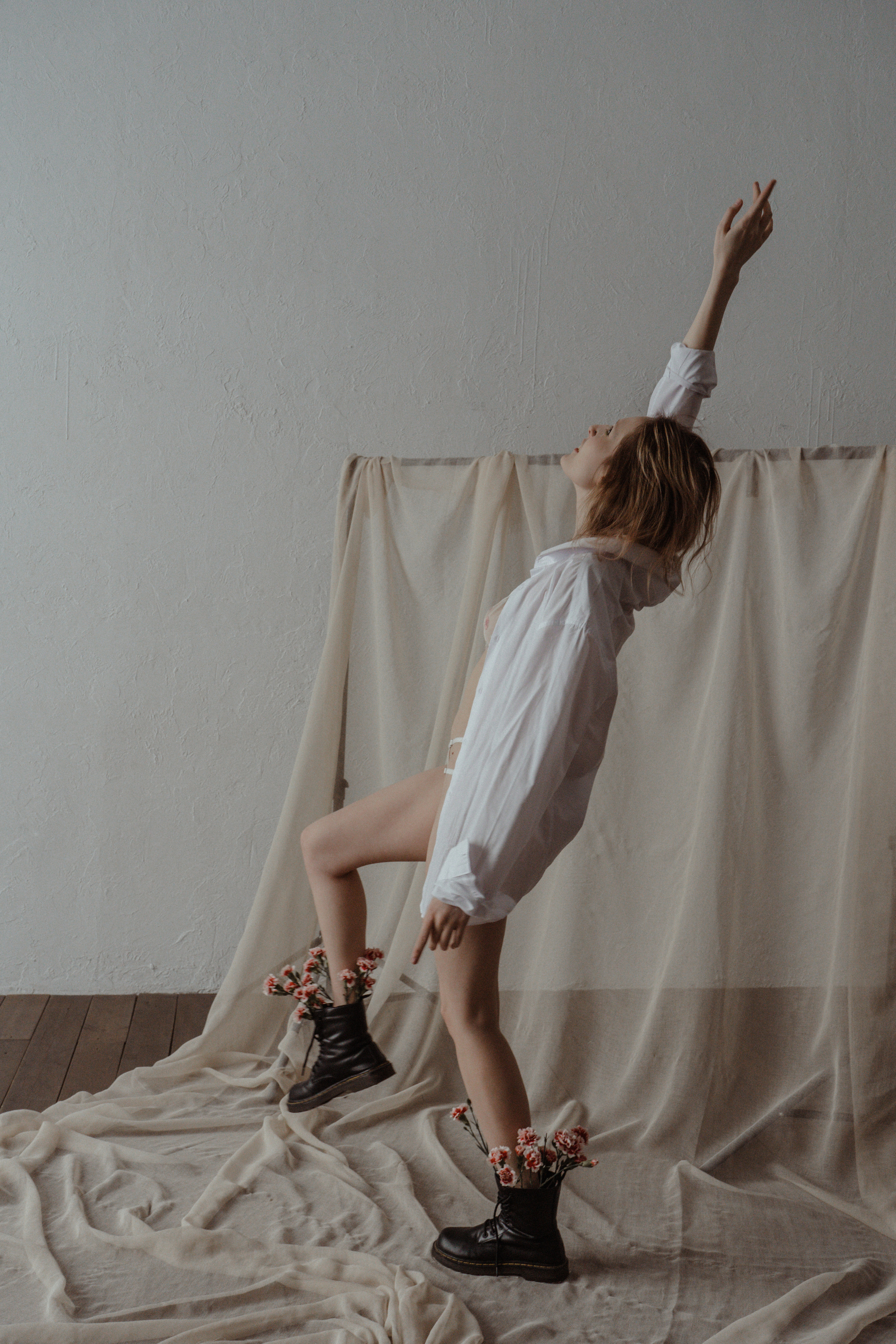 Фотограф предметной съемки, контент-фотограф, ретушер