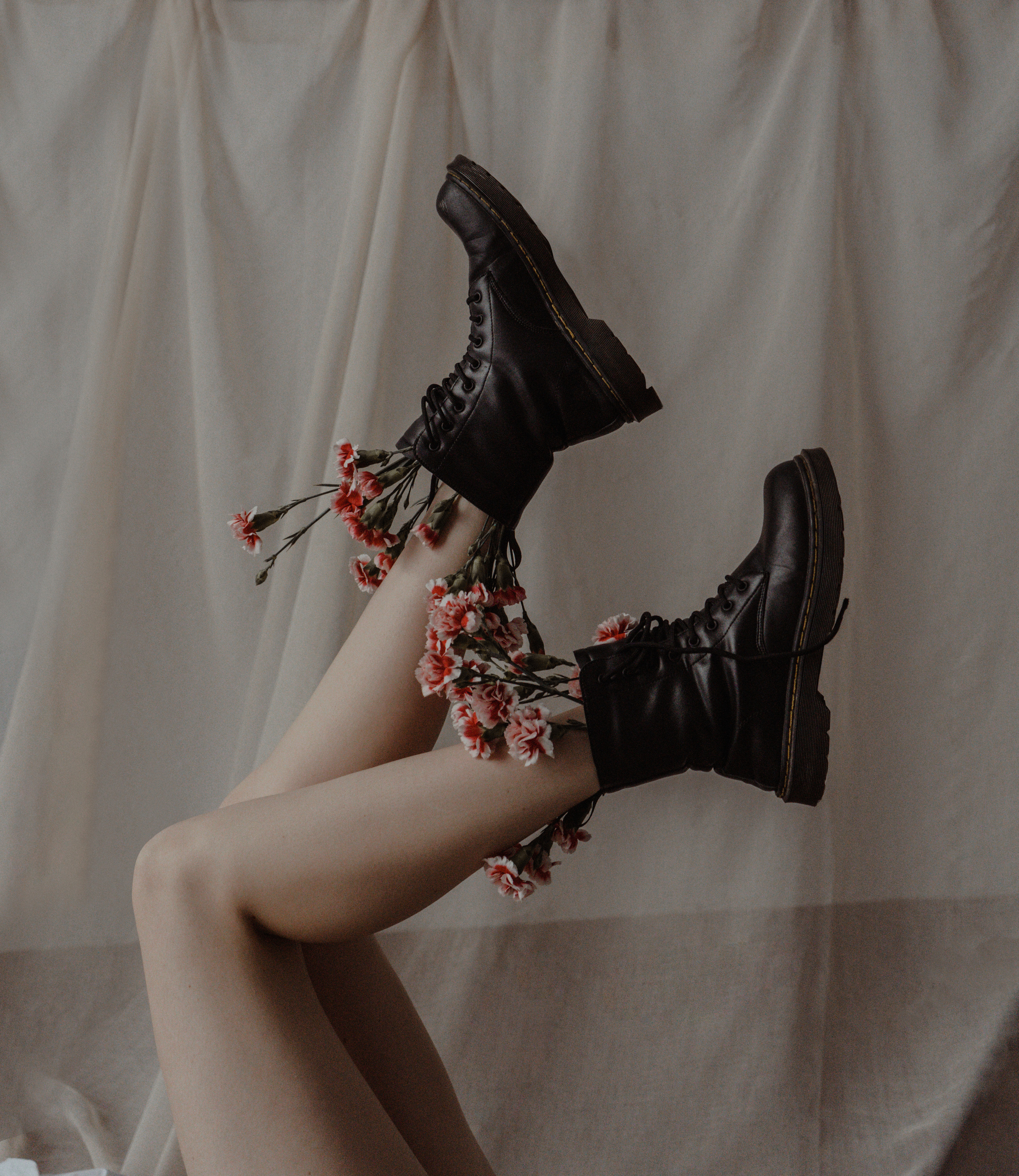 Фотограф предметной съемки, контент-фотограф, ретушер