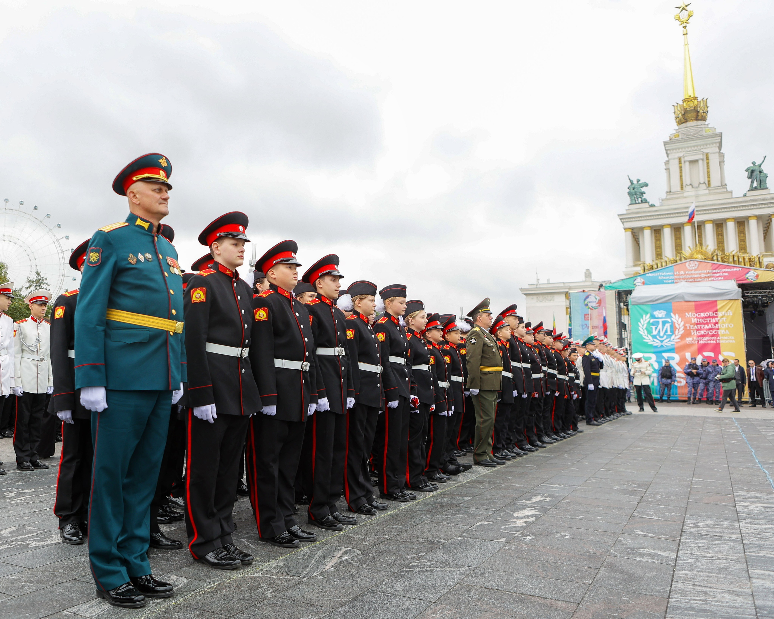 Посвящению в кадеты в Первом Московском кадетском корпусе, Дипломатической кадетской школы. Выпускные альбомы и школьный фотограф в Подольске, Троицке, Щербинке, Москве и Московской области