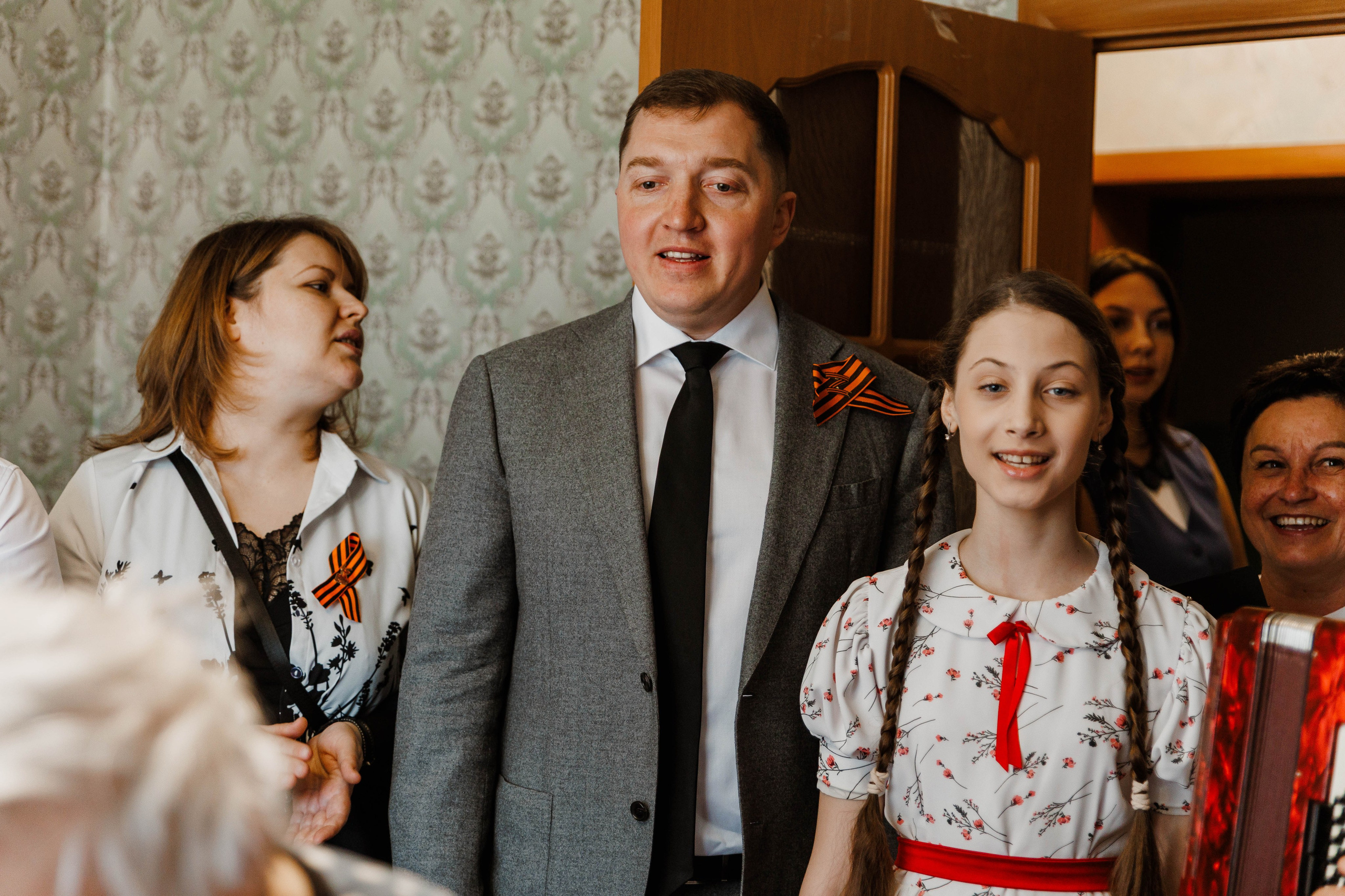 ПОЗДРАВЛЕНИЕ ВЕТЕРАНОВ ВЕЛИКОЙ ОТЕЧЕСТВЕННОЙ ВОЙНЫ. РЕПОРТАЖНЫЙ ФОТОГРАФ НИЖНИЙ НОВГОРОД Игнатьева Виктория