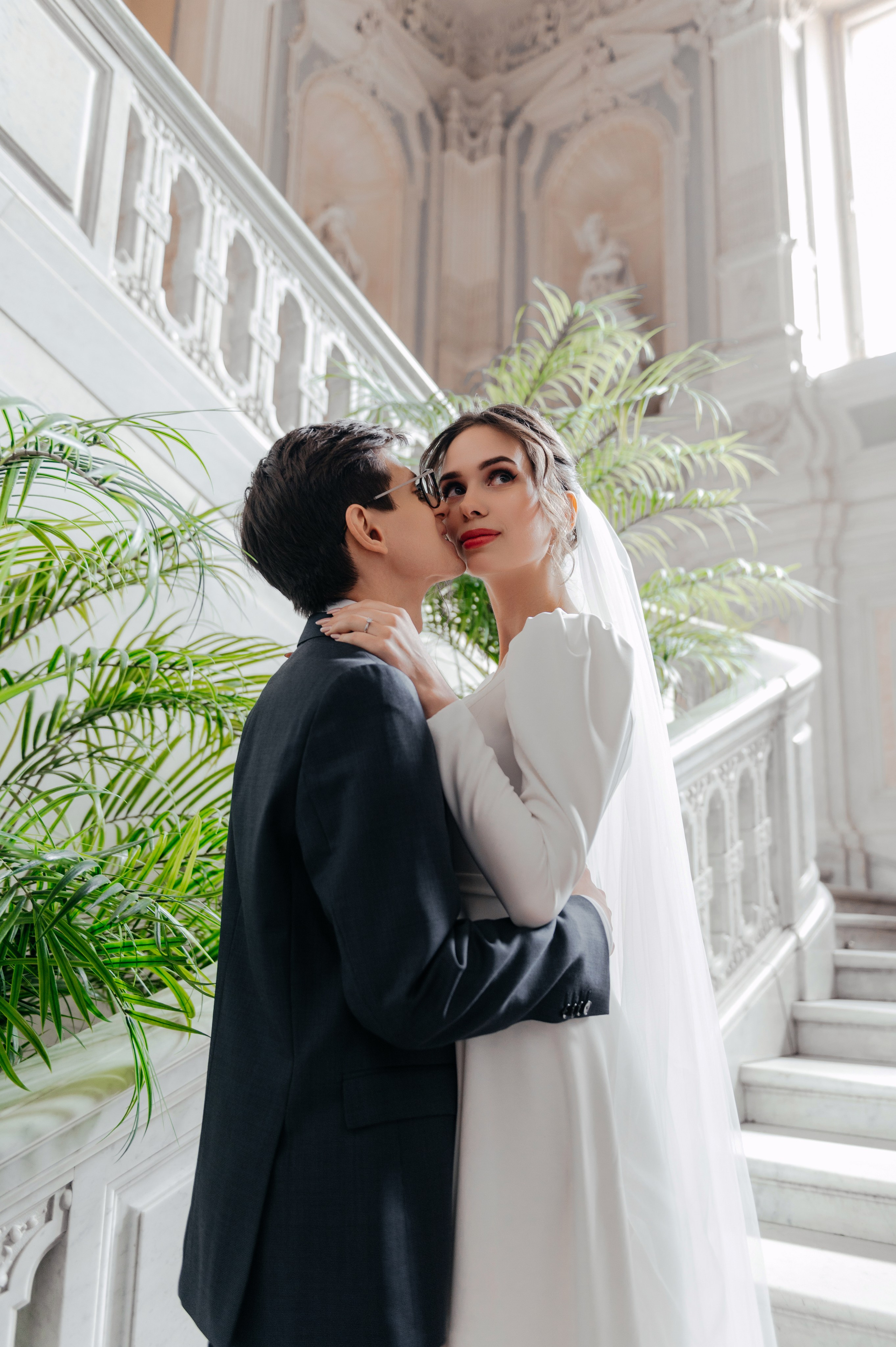 Свадебная фотосессия Артема и Саши в Санкт-Петербурге. Свадебный и индивидуальный фотограф Никита Роут | Москва