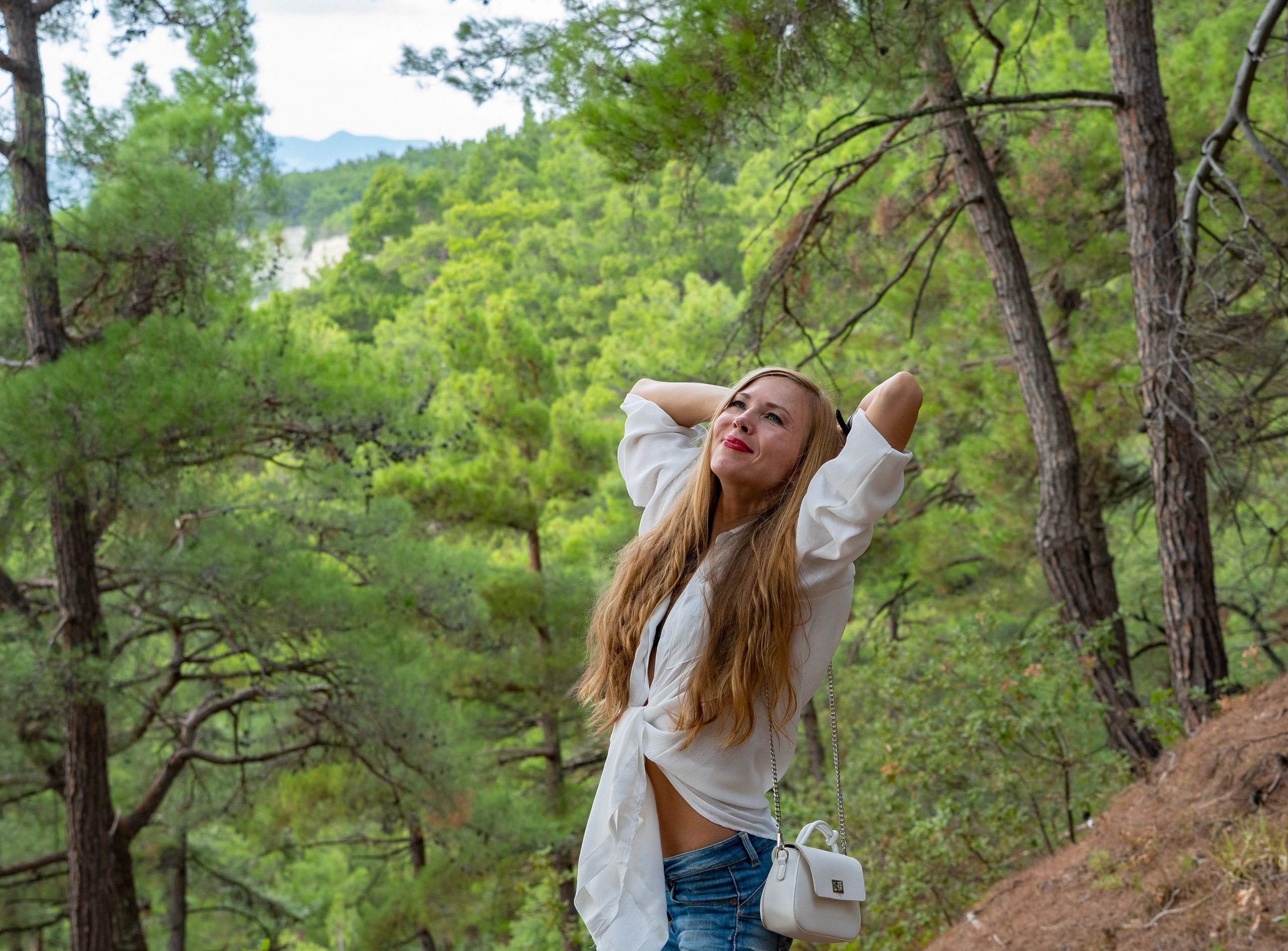 Летняя фотосессия в Голубой бездне. Семейный и детский фотограф Екатерина Черняева. Снимаю портреты, love story, фотопрогулки, работаю на улице, в кафе, студии, дома у клиента