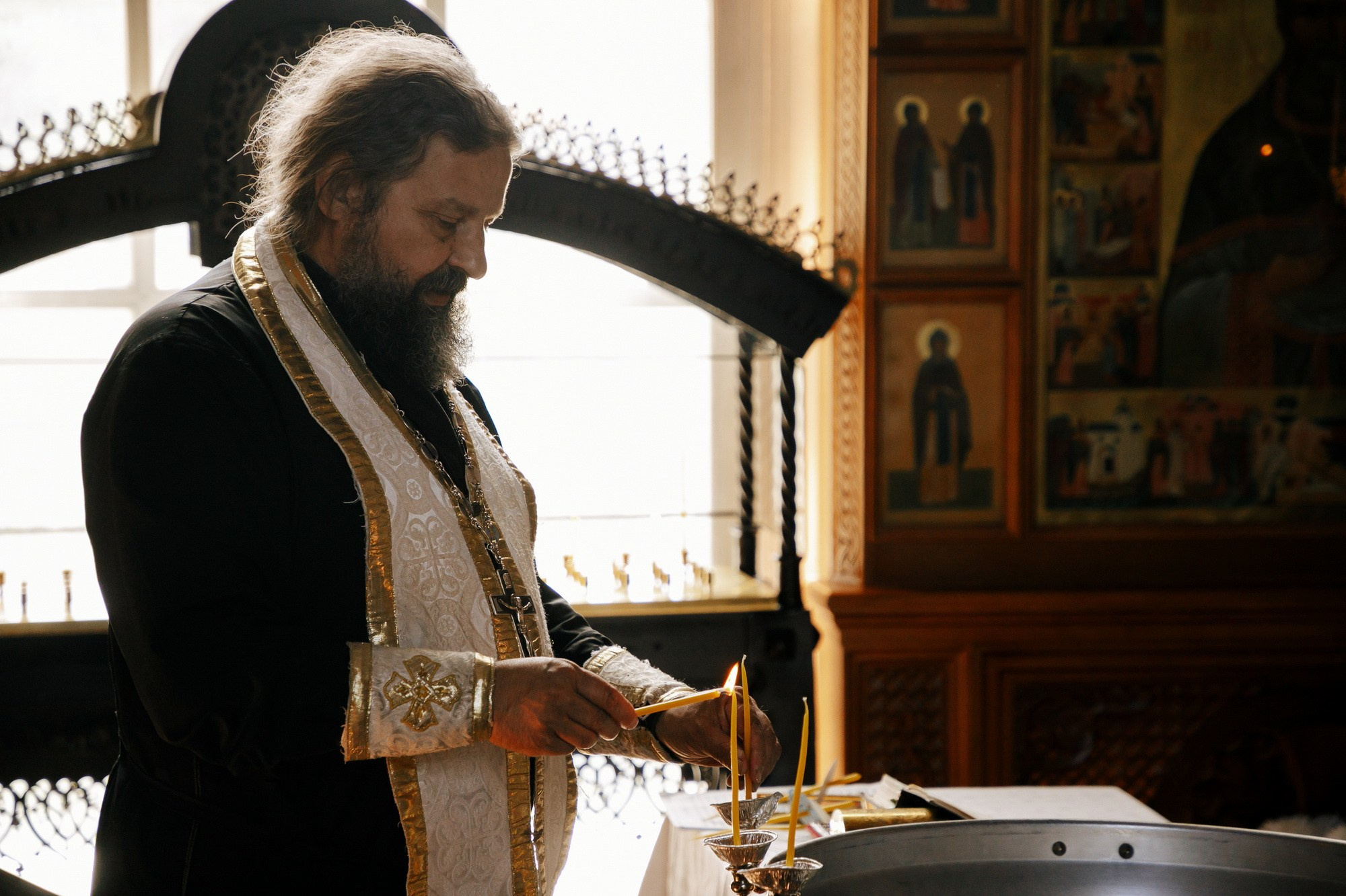 Крещение Храм святого праведного Иоанна Кронштадтского. Фотограф на крещение в Санкт Петербурге