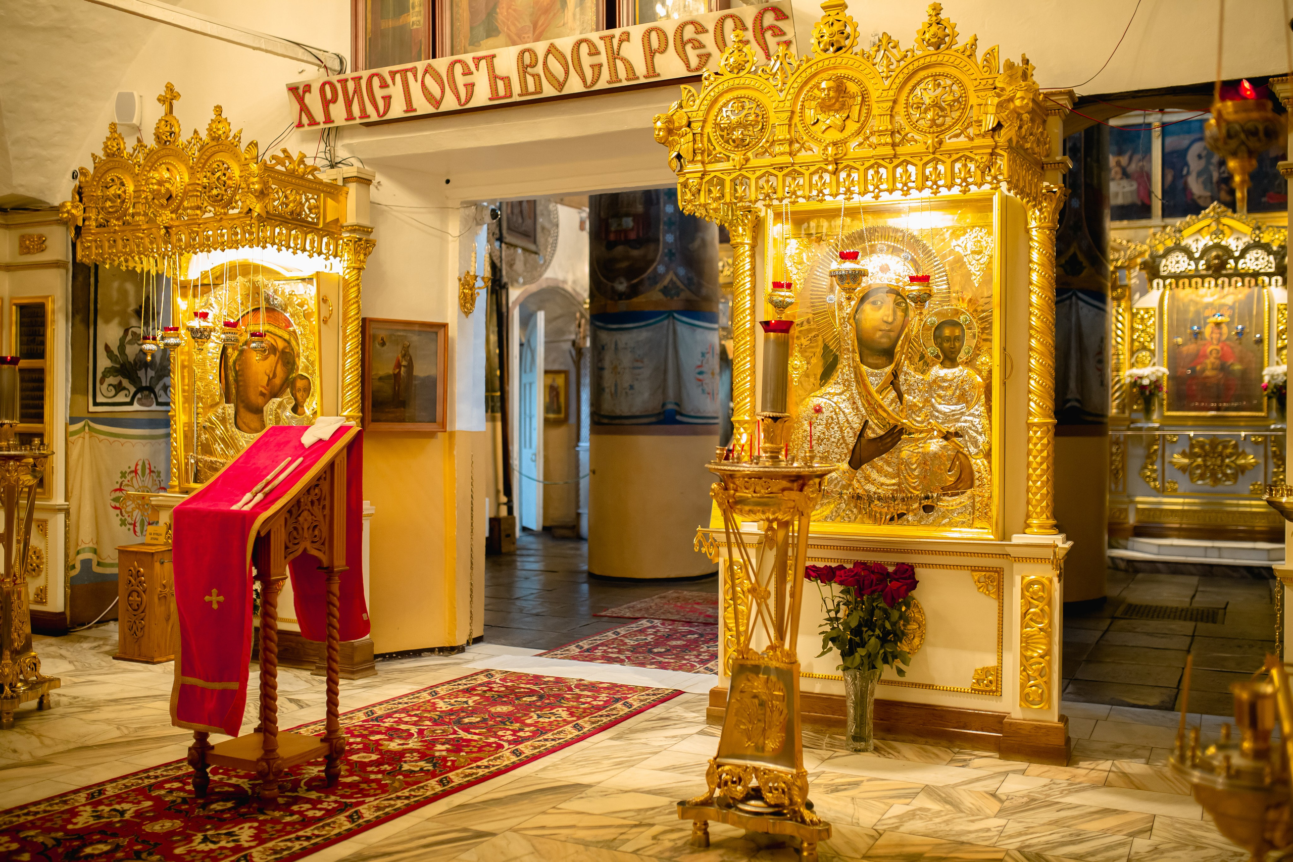 Церковь Казанской иконы Божией Матери м. Коломенское. Свадебный и семейный фотограф