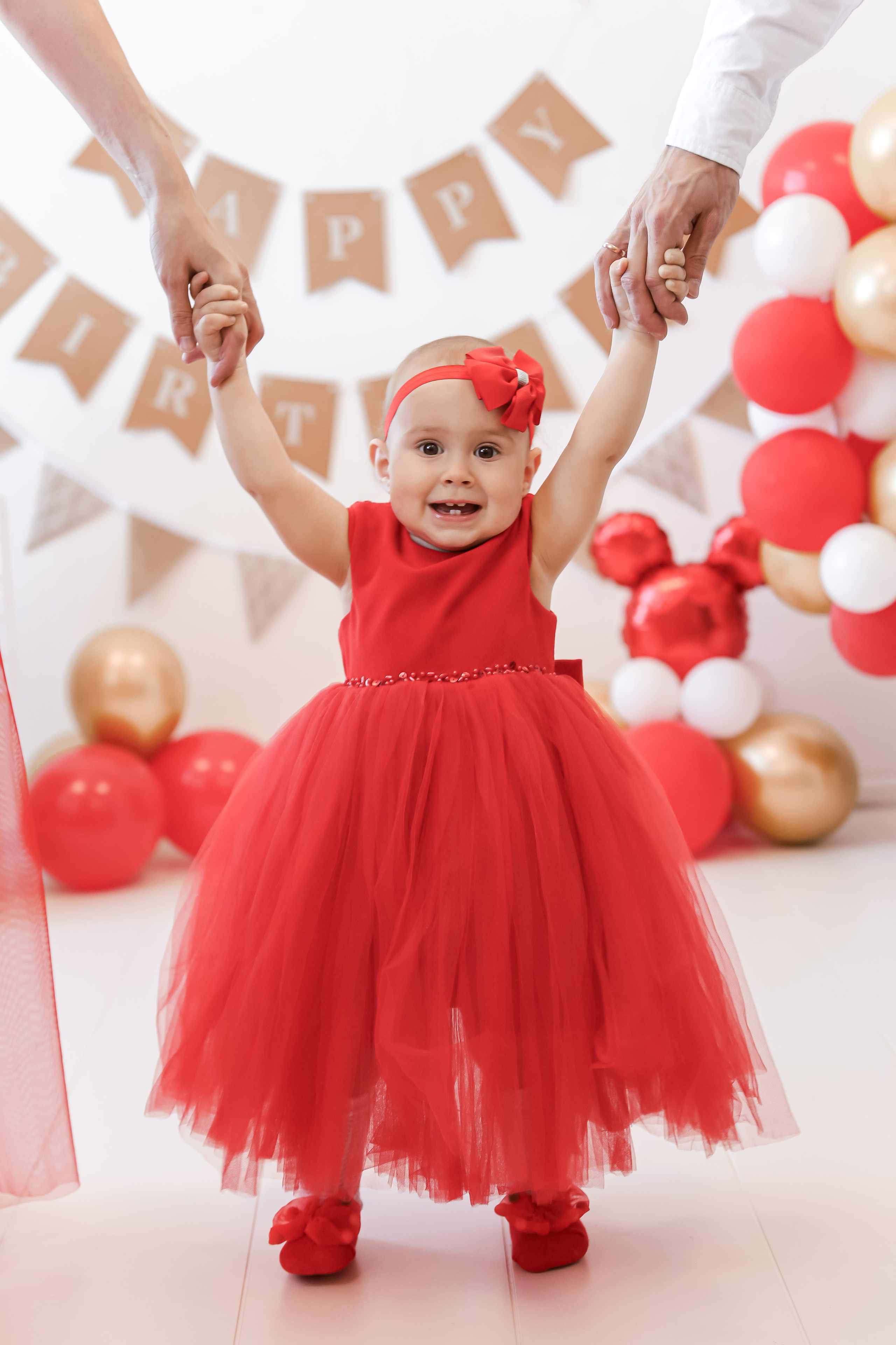 1й Годик Оли. Детский и Семейный фотограф в Санкт-Петербурге. Детская Фотостудия «FAMILY STORY»