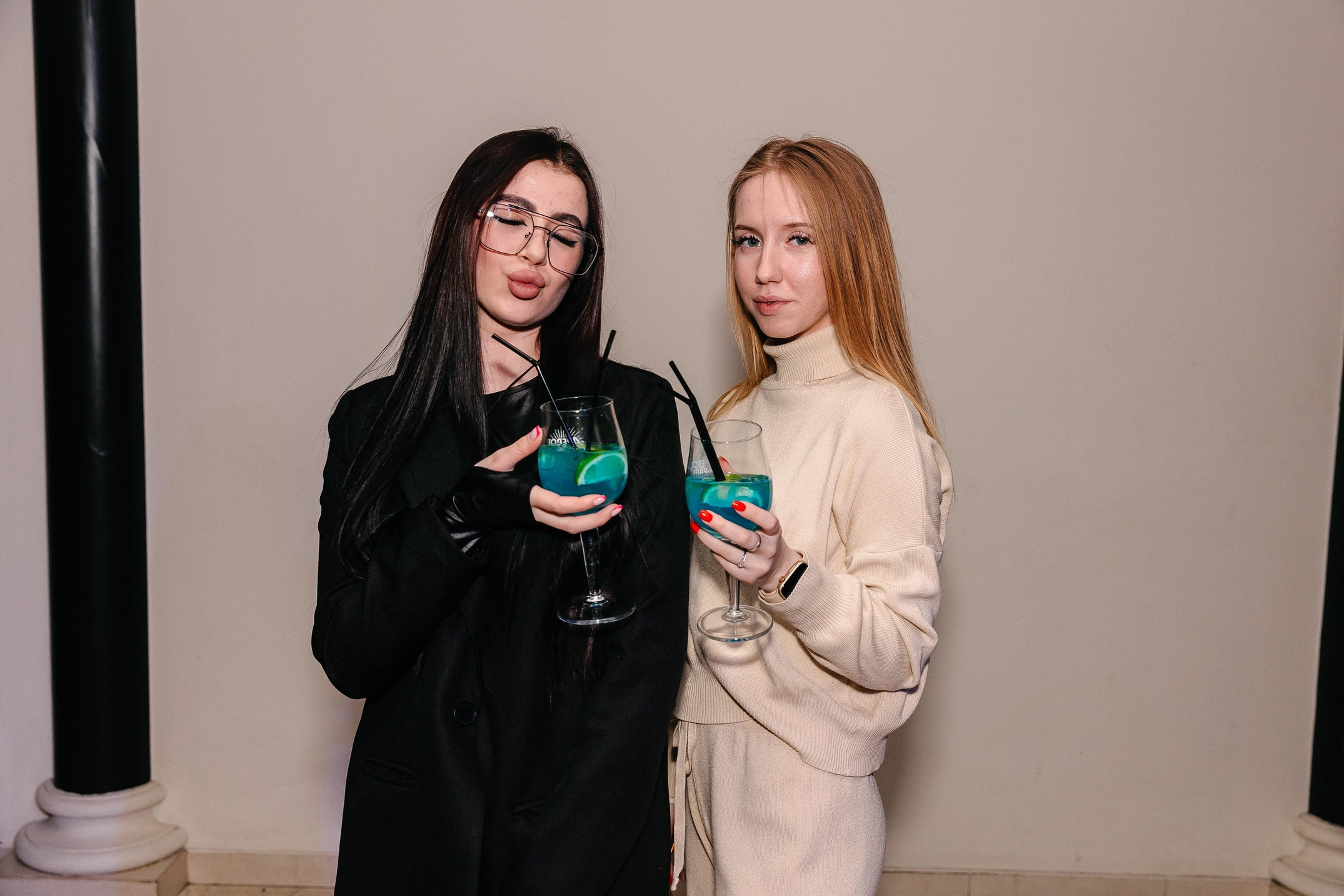 8 марта в лаунж-баре Major 2024. Свадебный, семейный и детский фотограф в Калининграде Елена Кравцова