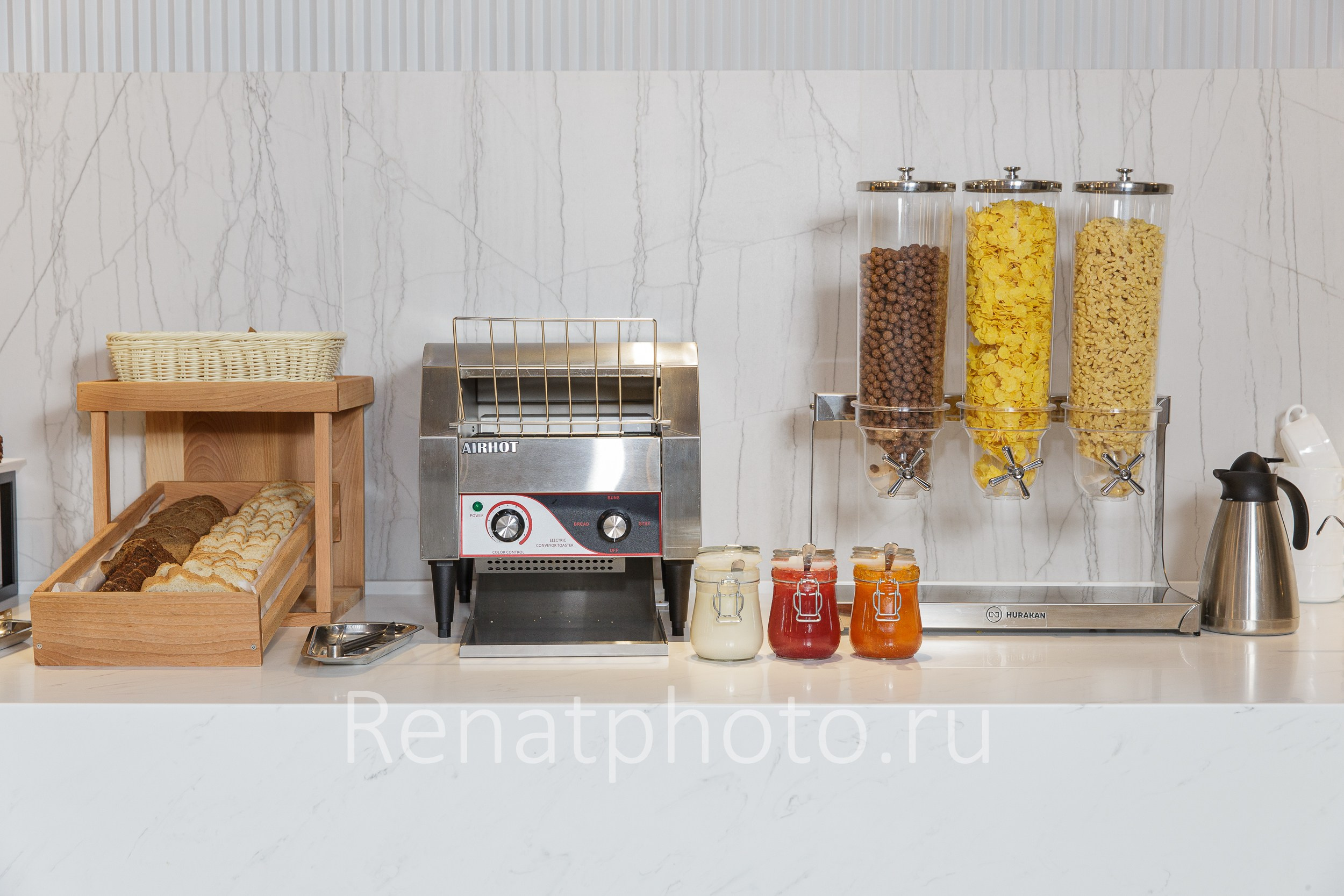 Renatphoto-Фотосъёмка еды по системе шведская линии для отелей. Профессиональная фотосъёмка интерьеров, предметная фотосессия еды для меню г. Анапа