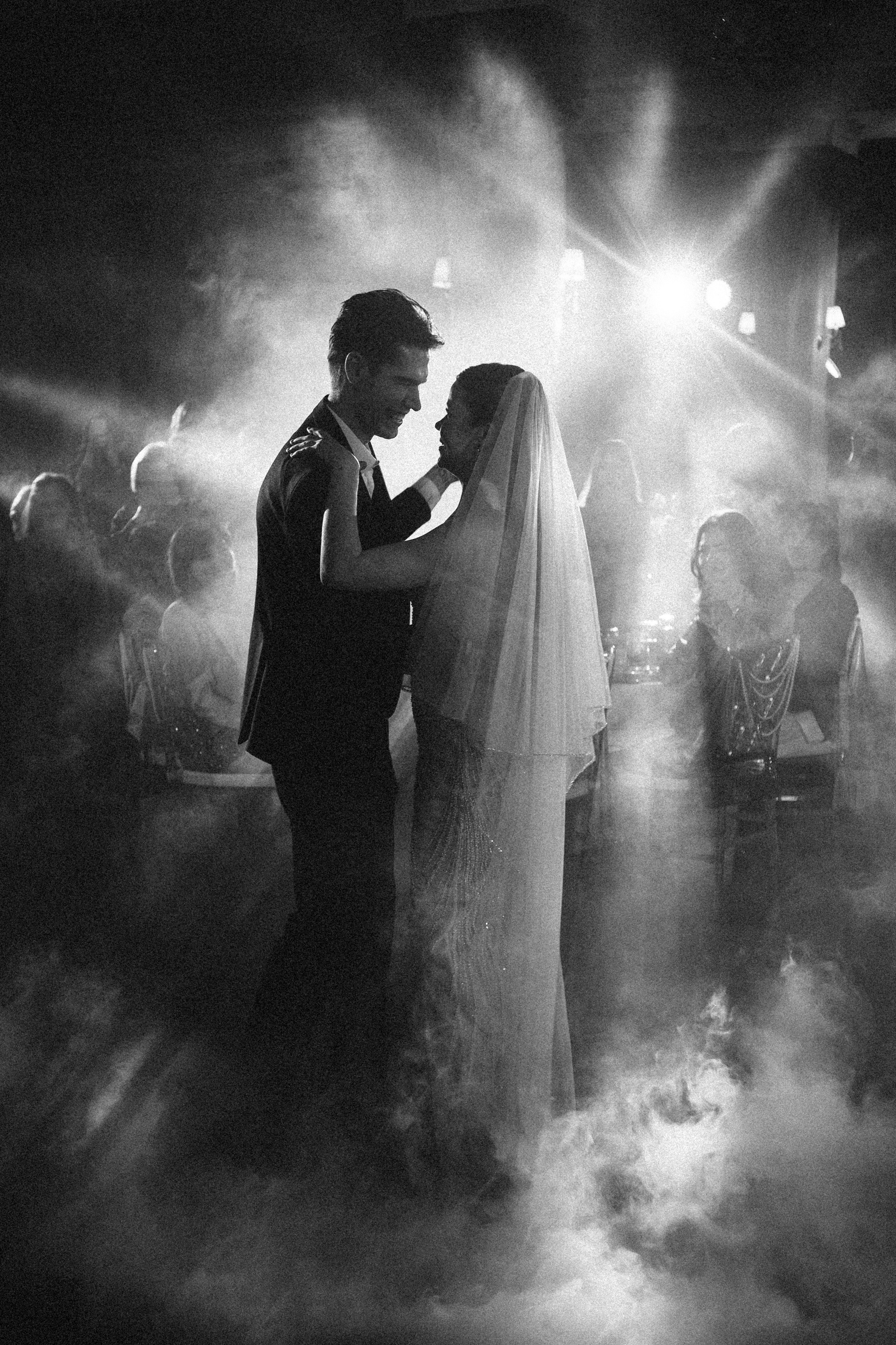 СВАДЕБНАЯ СЬЕМКА В ОТЕЛЕ В СИБИРИ. Профессиональный фотограф, Санкт-Петербург — Виктория Богомолова