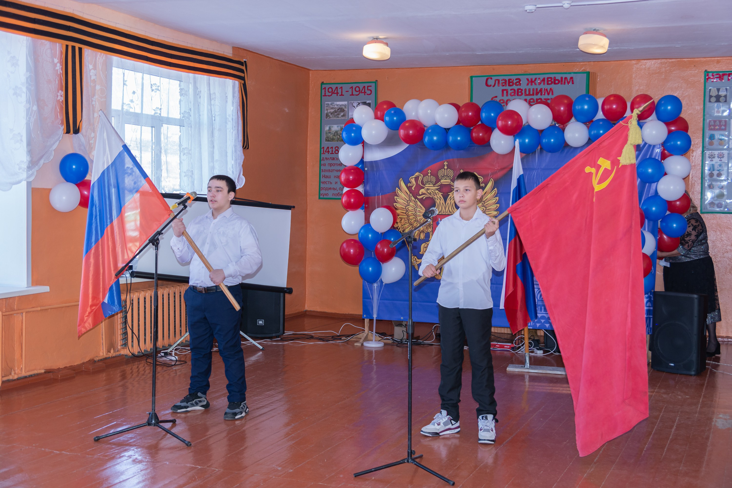 МБОУ Новодурулгуйская СОШ имени Героя Российской Федерации О. А. Власова. Фотограф широкого профиля Чита-Цасучей