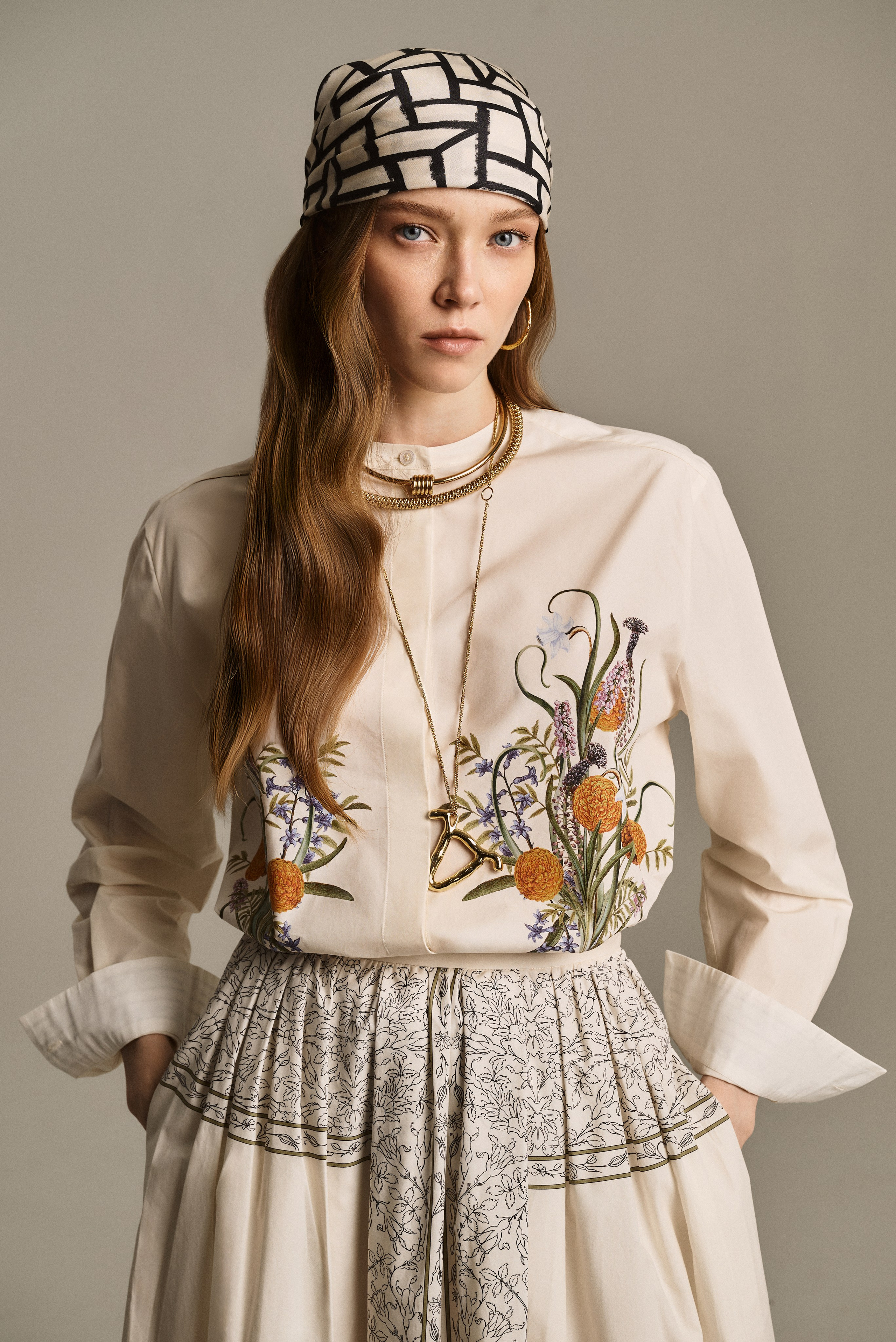 Giambattista Valli. Dolgikh Production team