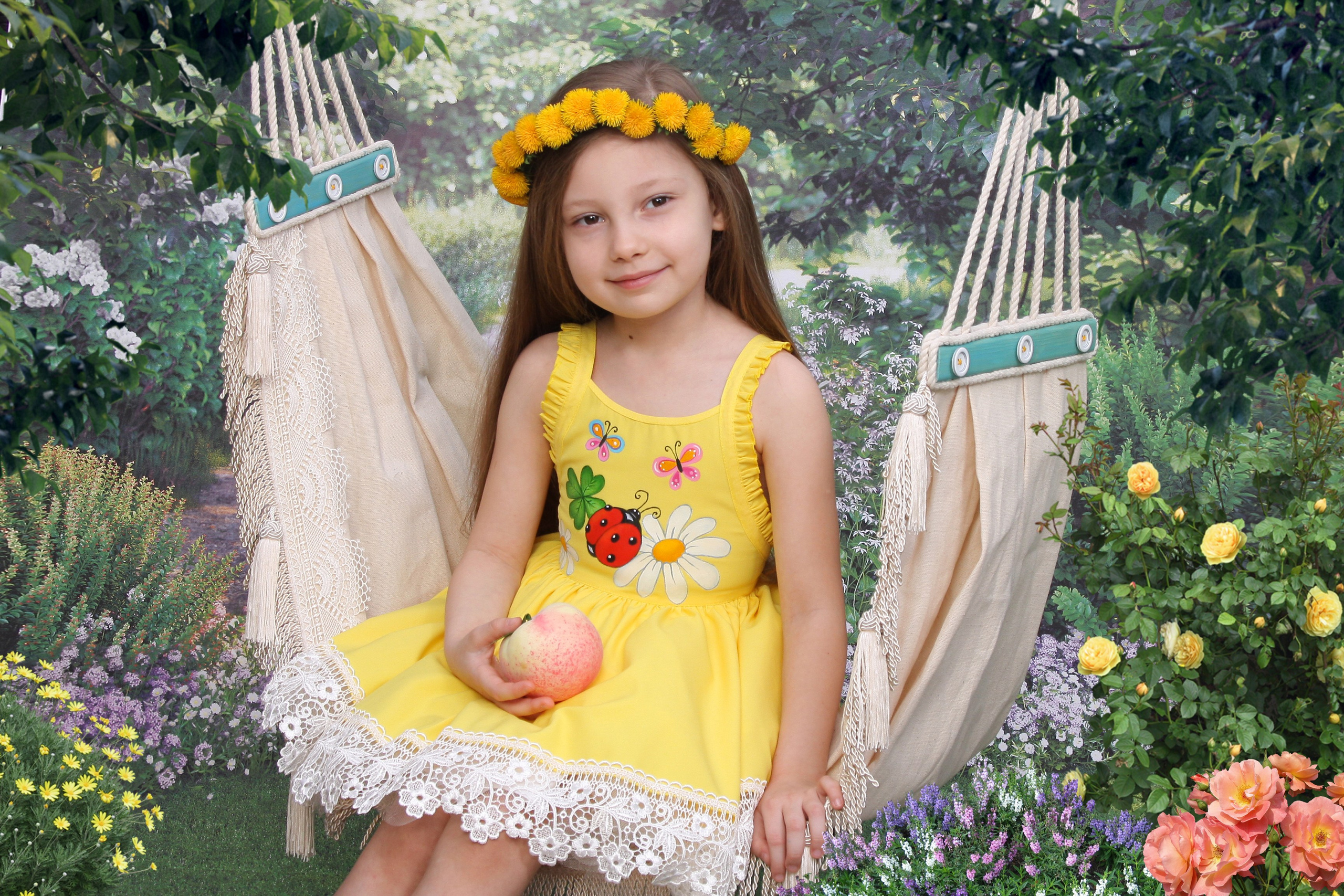 КОМПАНИЯ КРАЙФОТО ФОТОСЕССИЯ ПИКНИК В САДУ