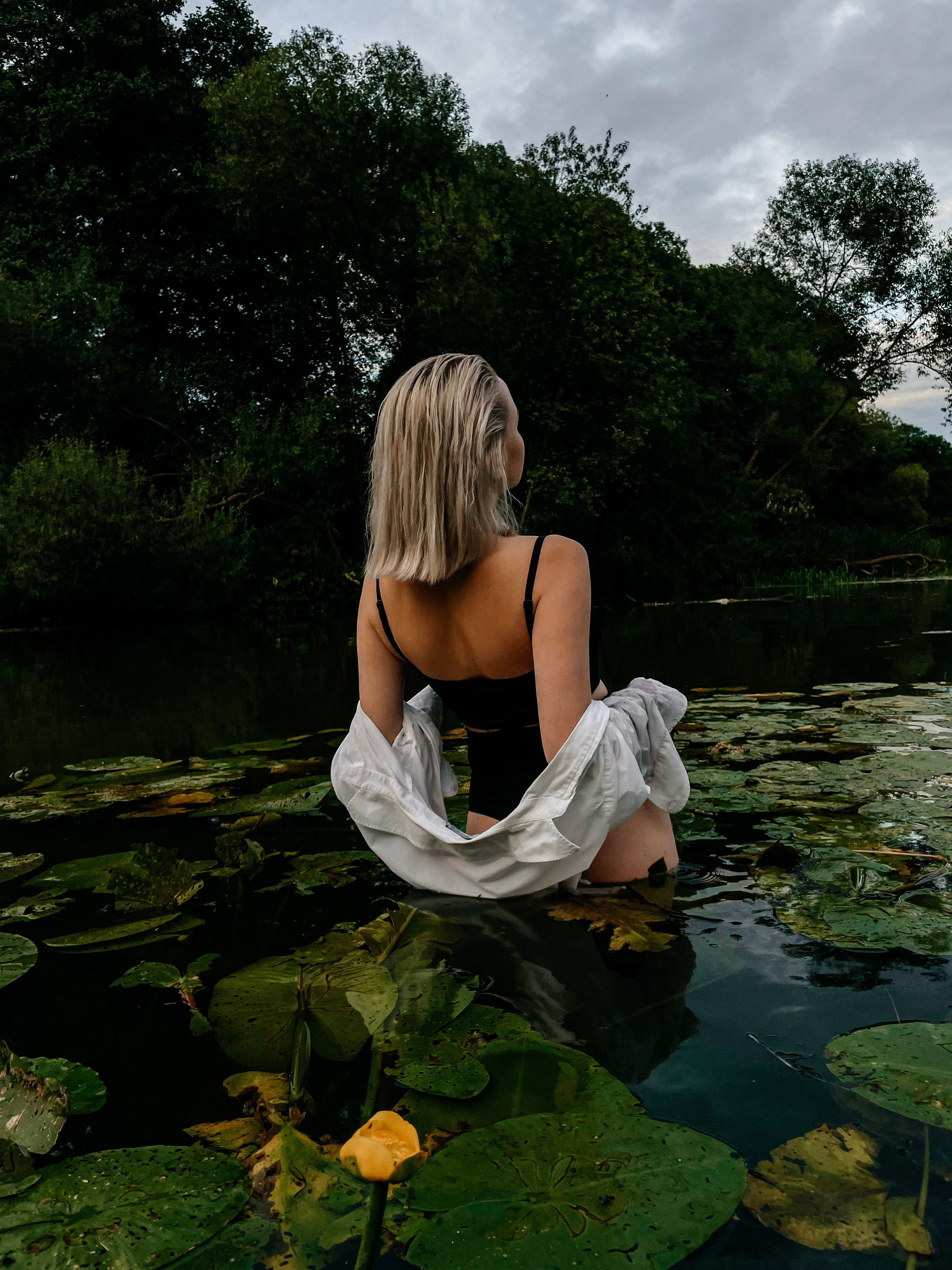 Съемка в воде. Марта Корженко — фотограф, контент фотограф, визуализатор бренда