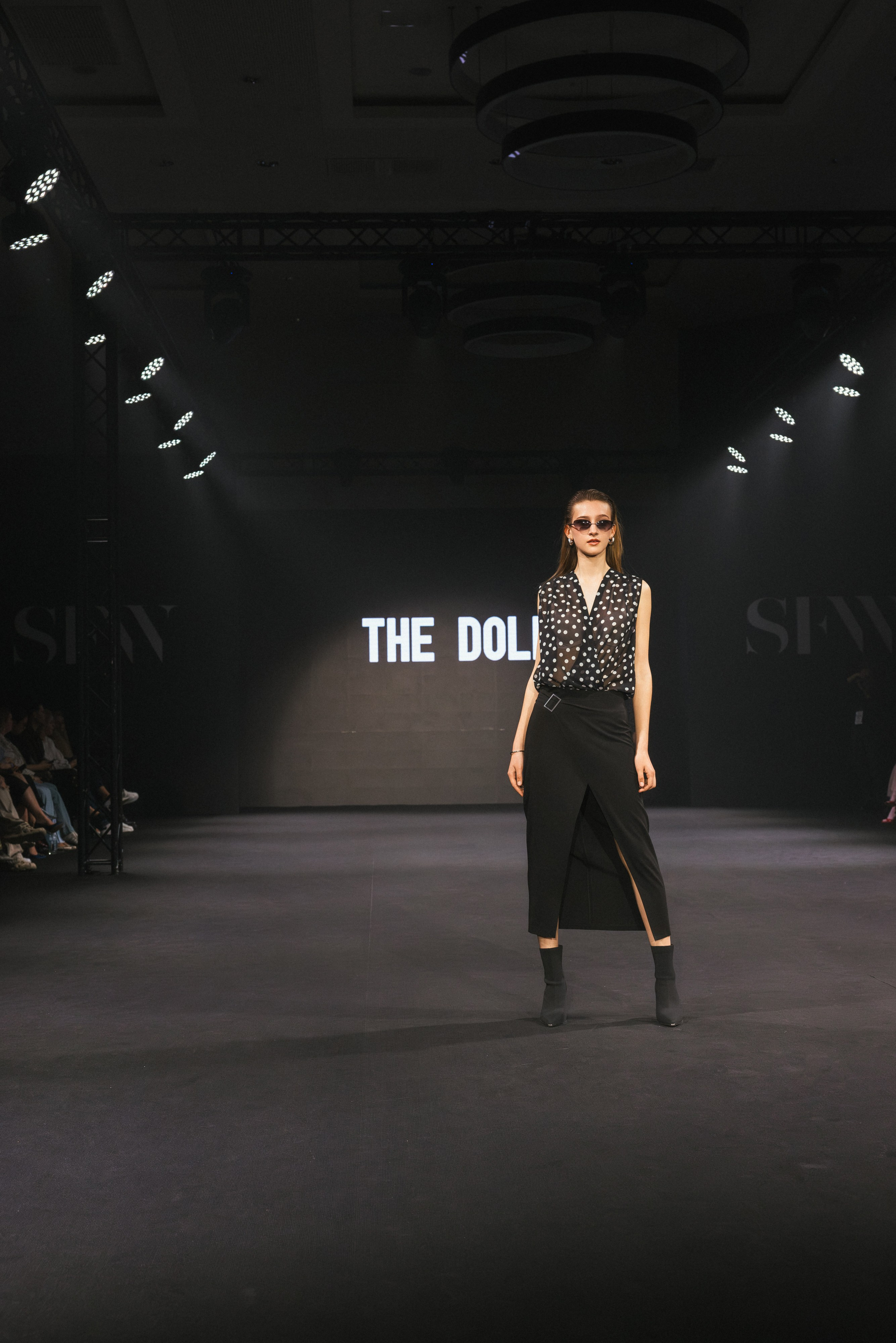 Catwalk. ProVizArt