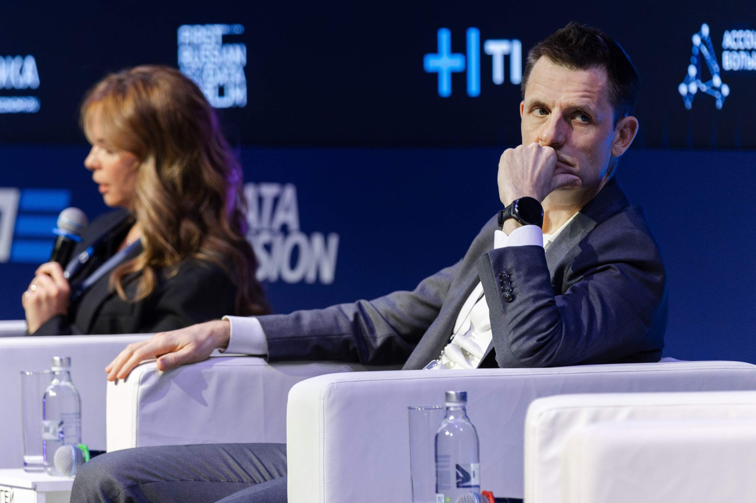 Data Fusion. Свадебный репортажный фотограф в Москве