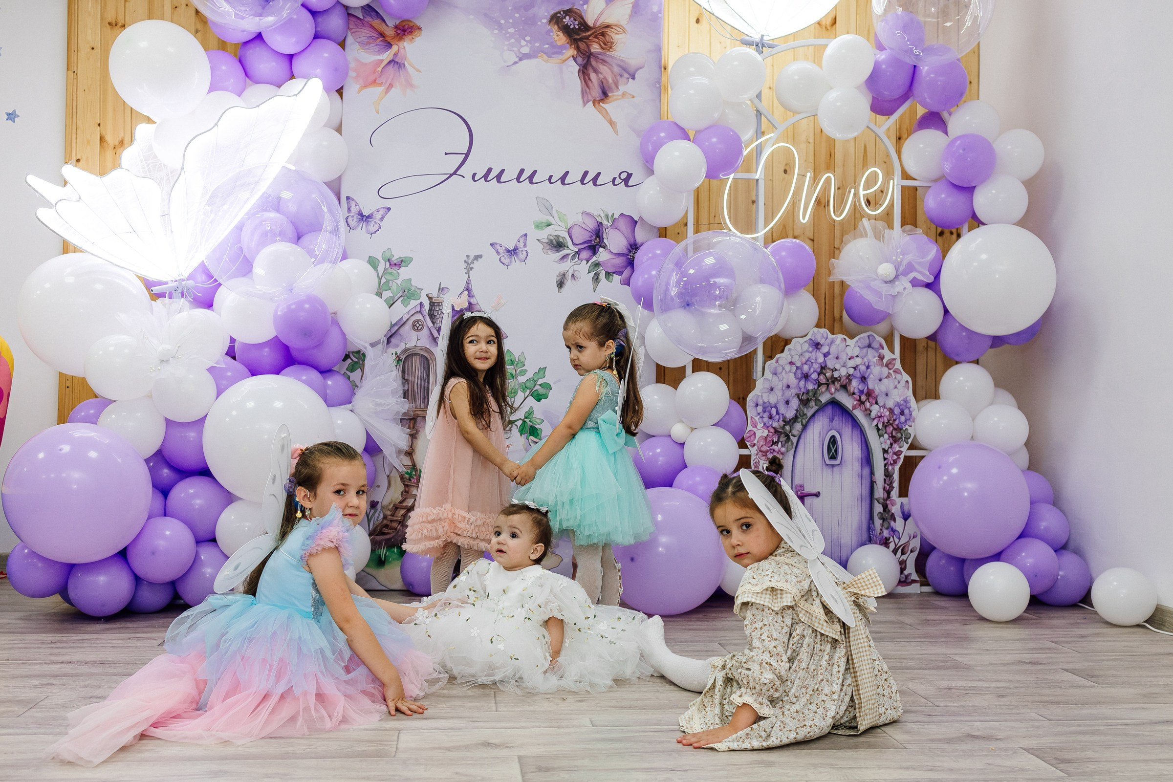 Эмилии 1 год. Семейный фотограф в Волгодонске Краченцева Анна