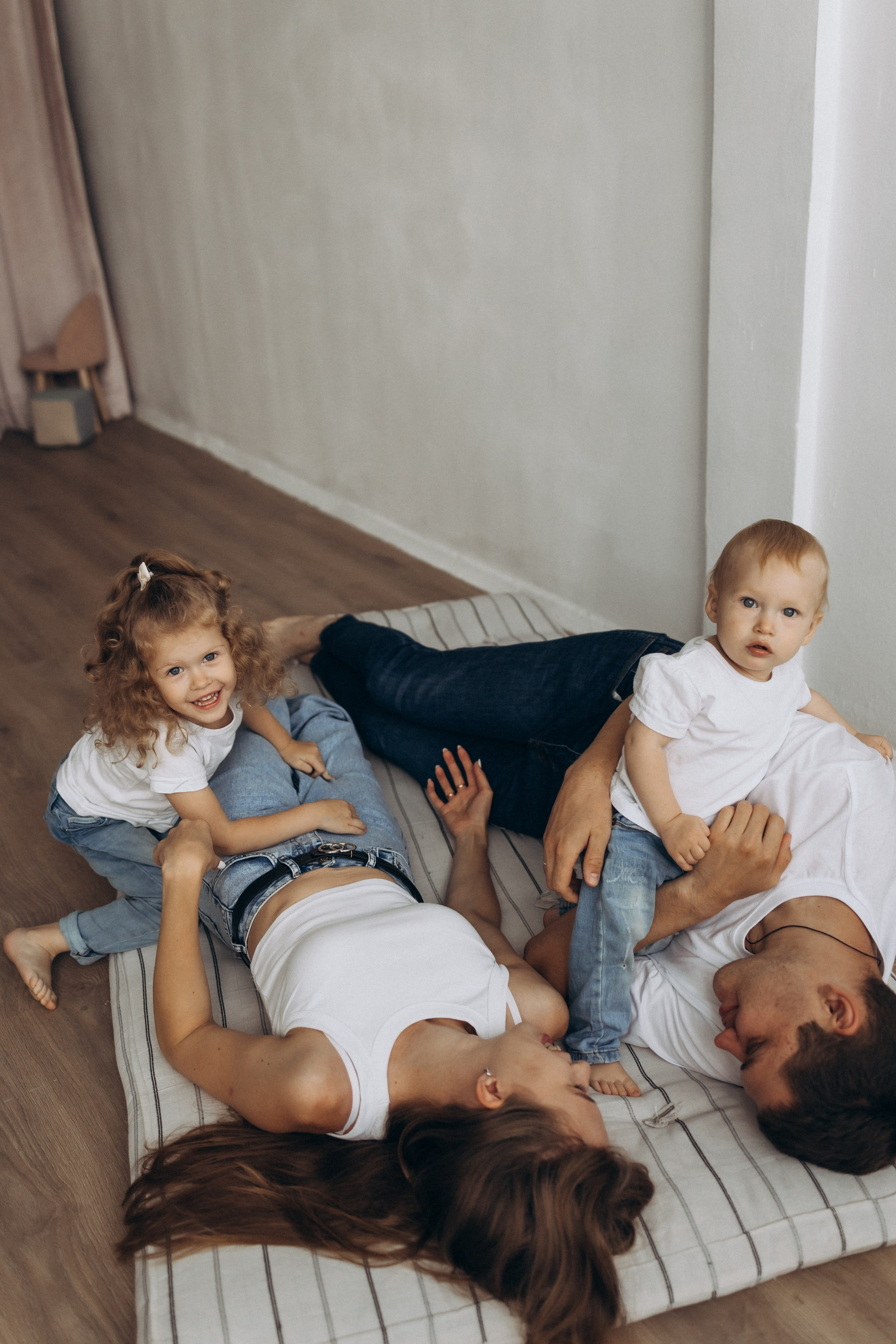 Алексей, Анастасия, Софа и Лев. Фотограф Нижний Новгород