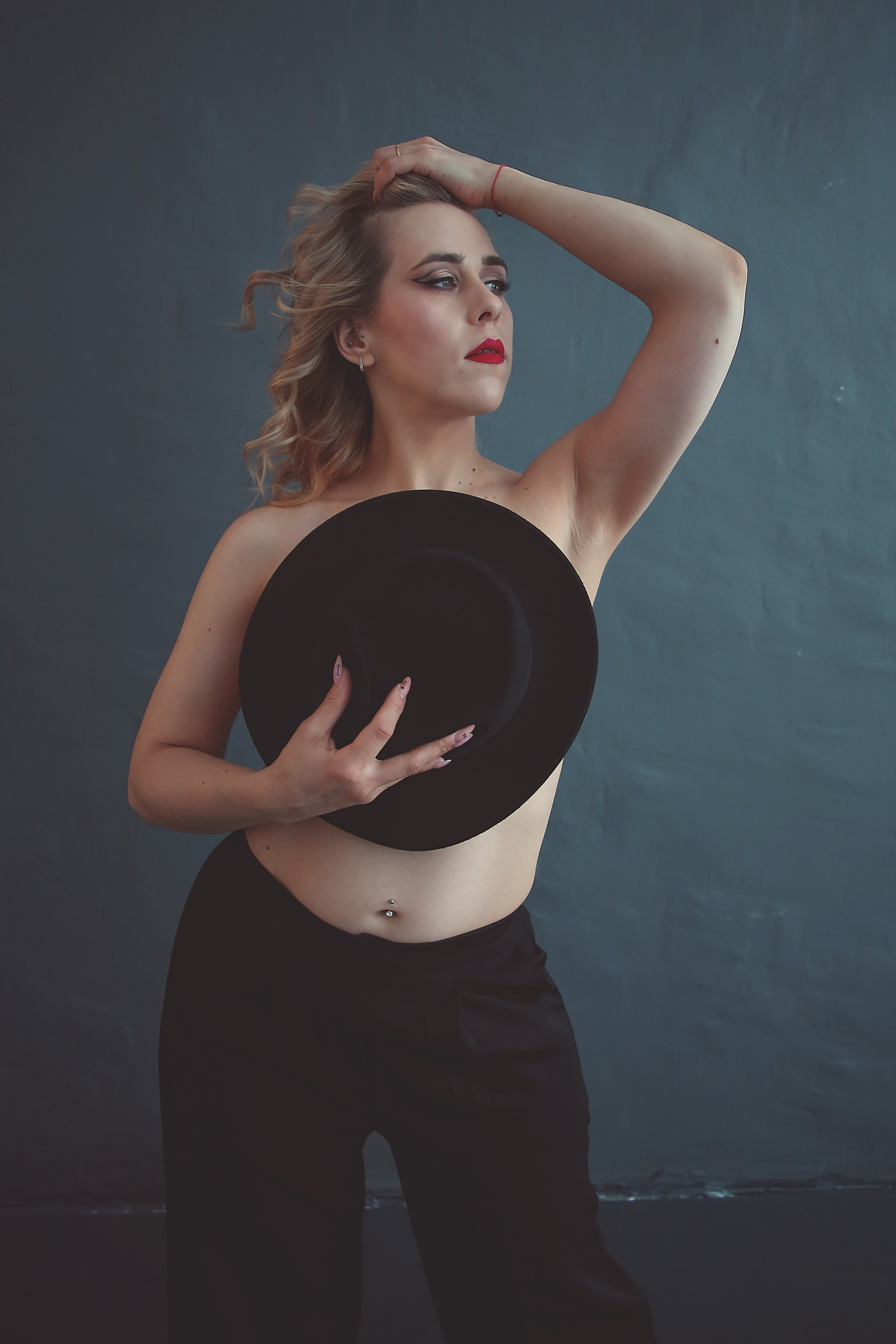 Индивидуальная фотосессия в студии в Ижевске. Детский, семейный фотограф в Ижевске и Москве Аксинья Лысенкова ADEN