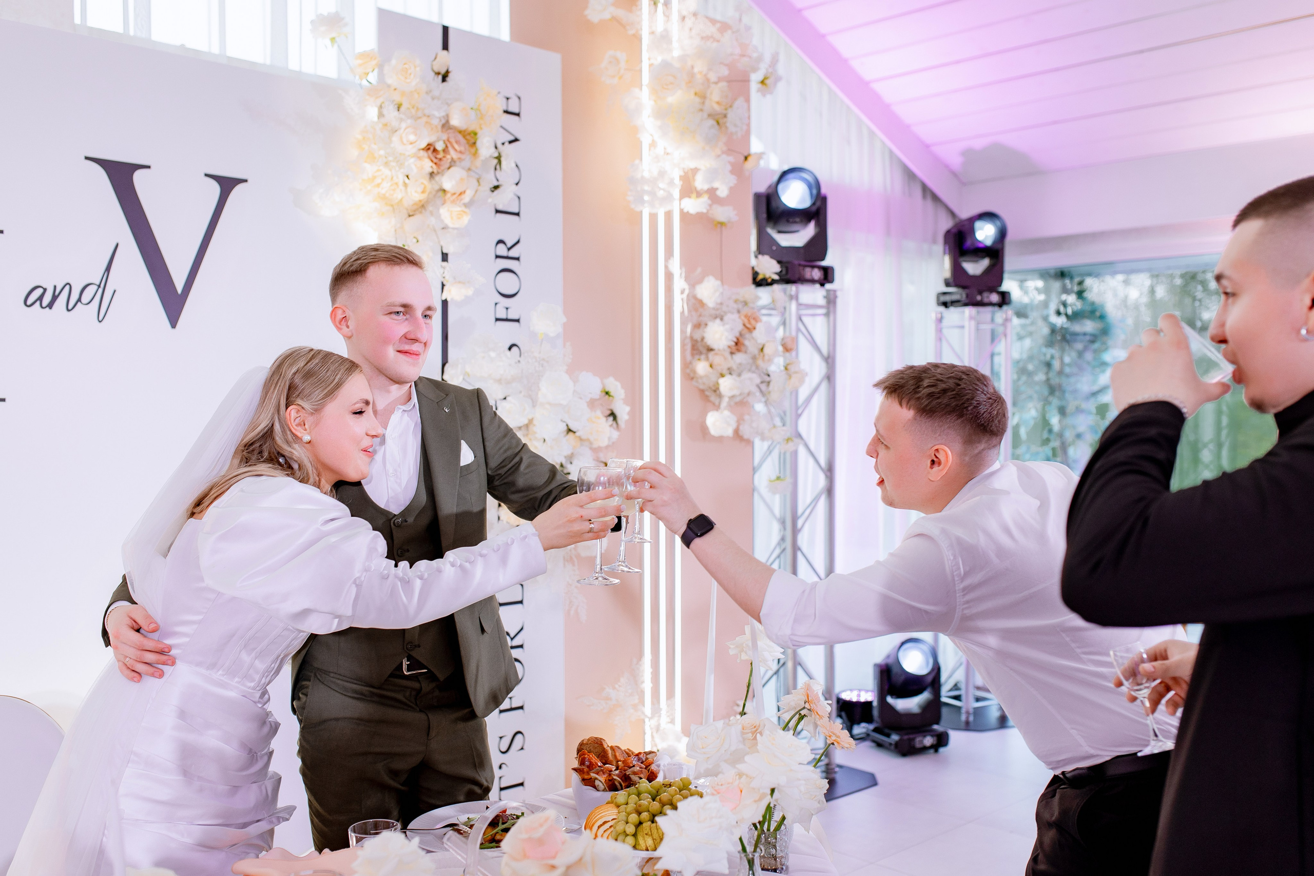 Виктория и Илья. Свадебный фотограф Витебск Минск