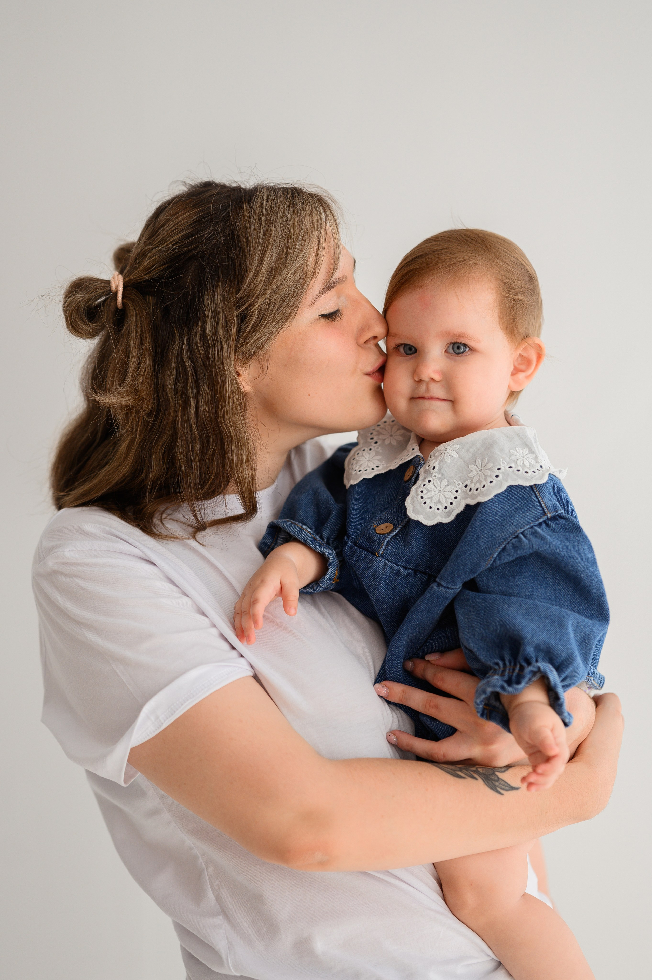 Семейные фото в минимализме. Детский и семейный фотограф Ирина Гладких