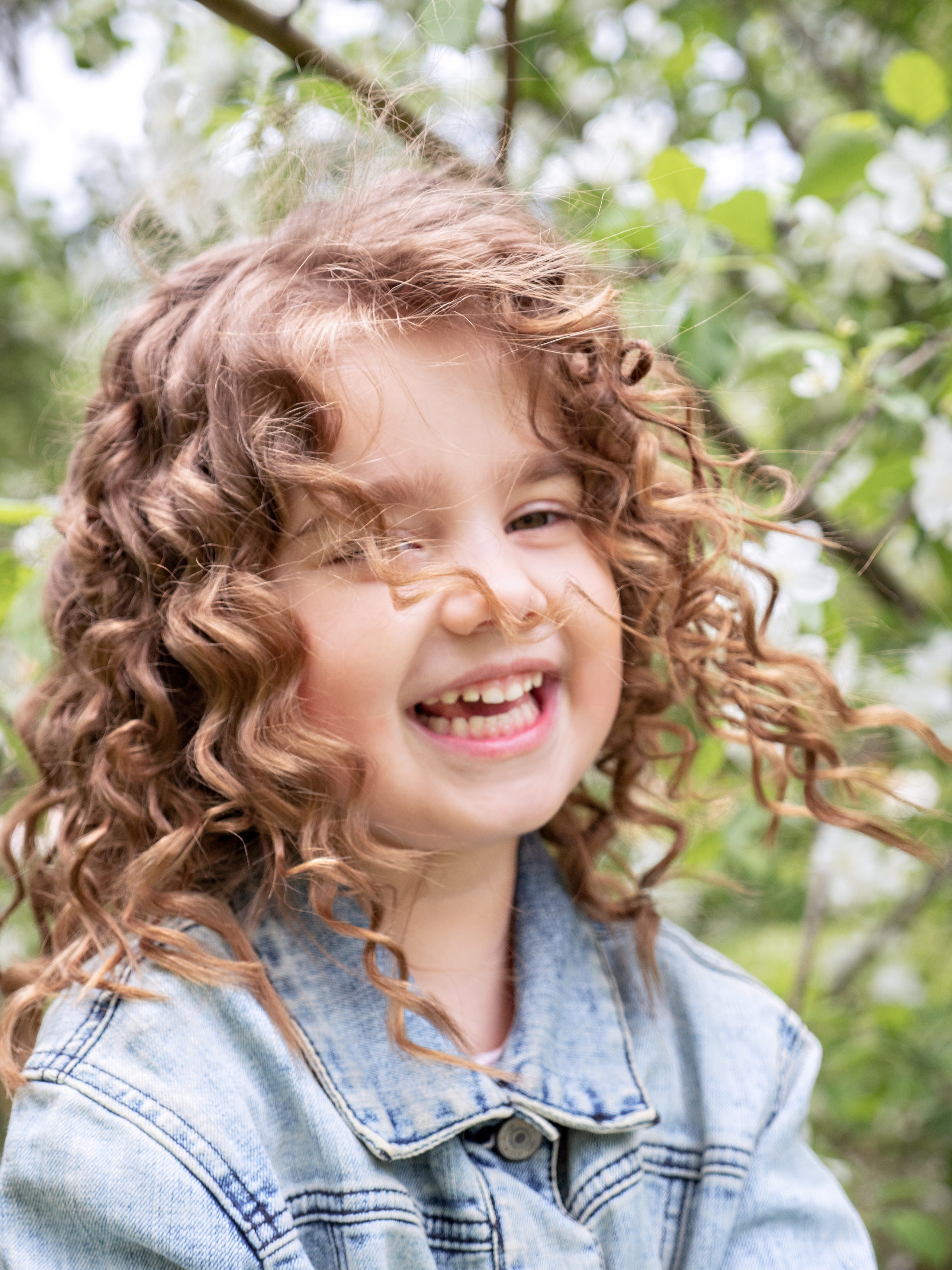 Яблони цвет…. Семейный фотограф и видеограф Анастасия Брежнева