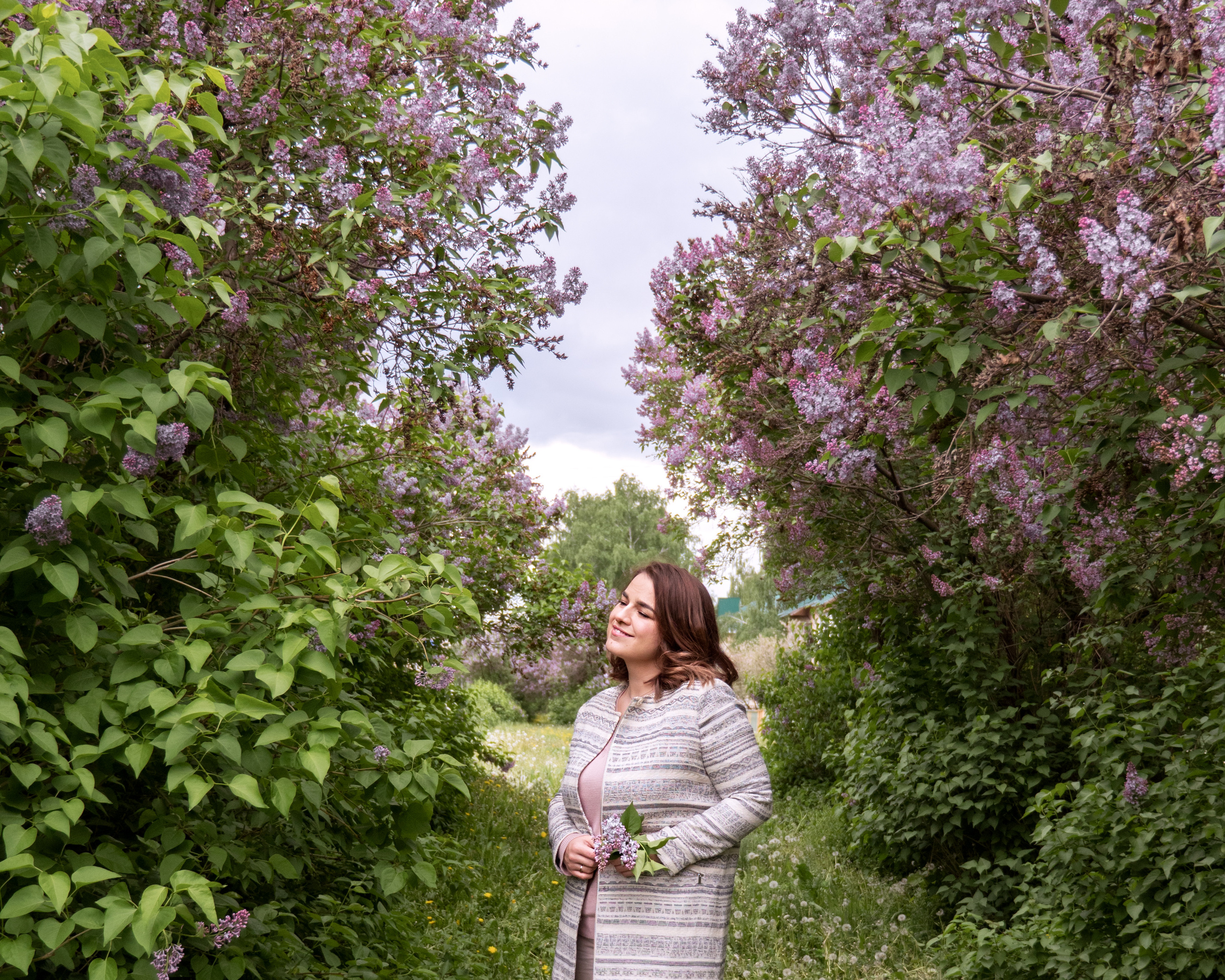 Яблони цвет…. Семейный фотограф и видеограф Анастасия Брежнева