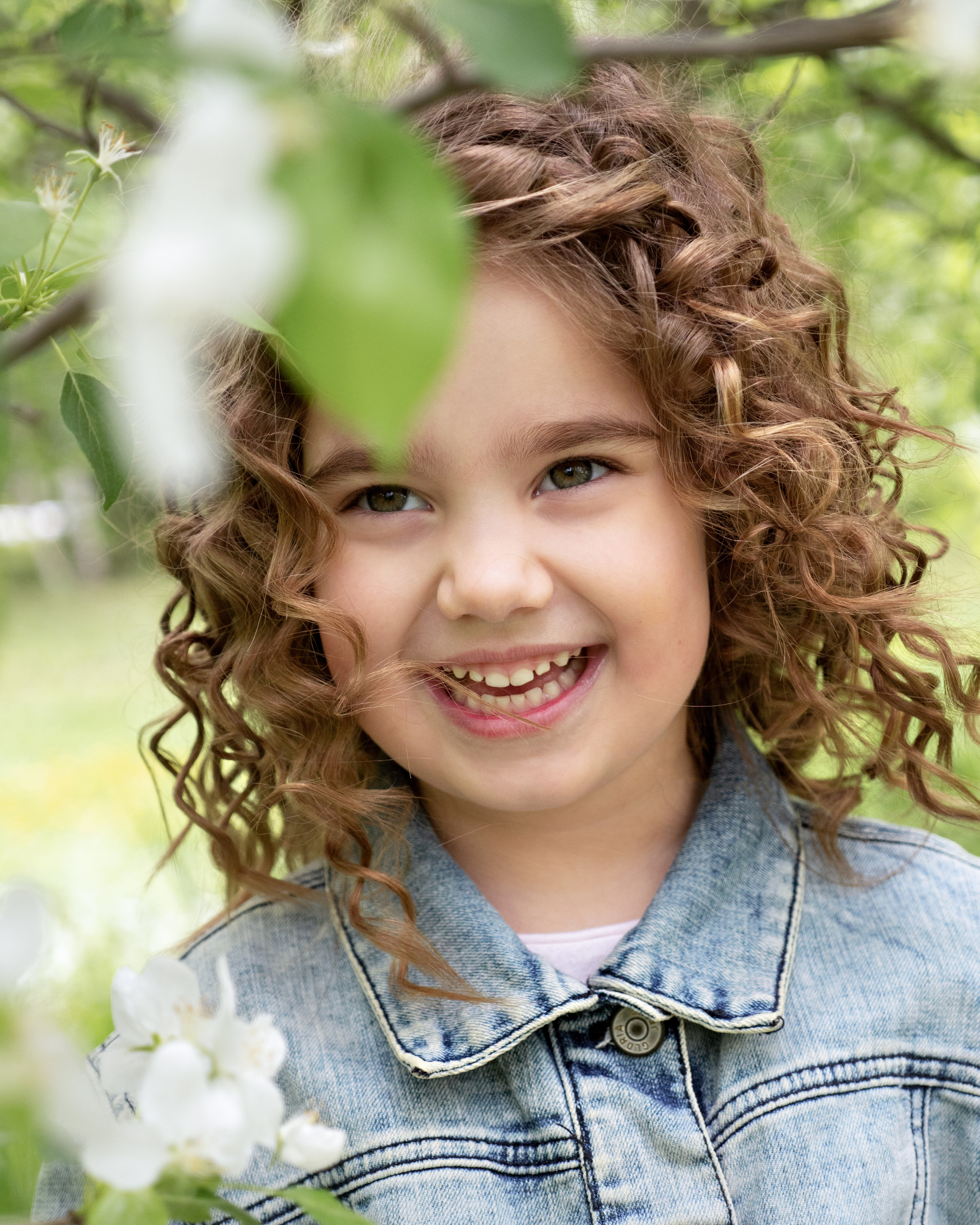 Яблони цвет…. Семейный фотограф и видеограф Анастасия Брежнева