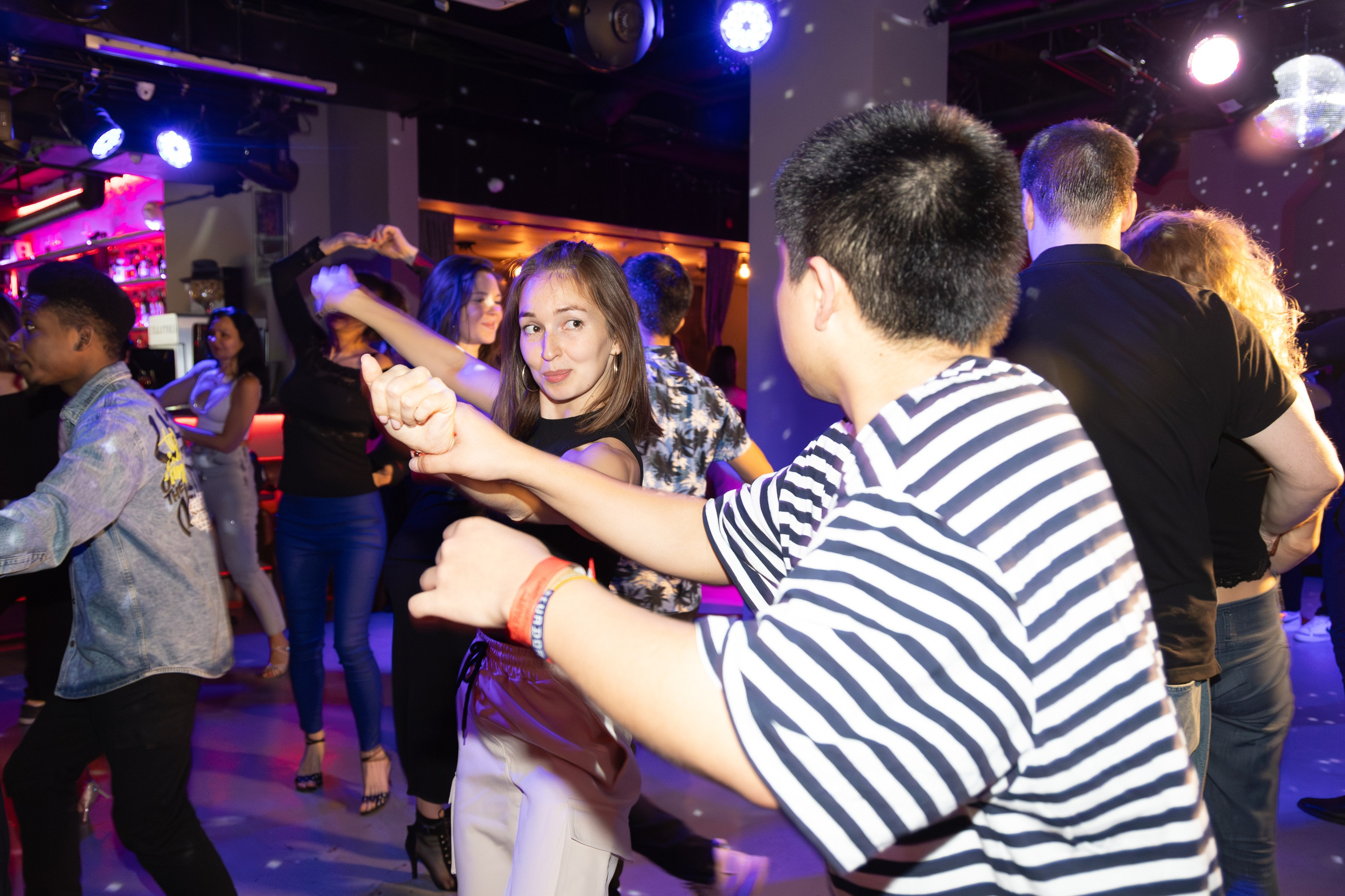 Клуб. Photomantis