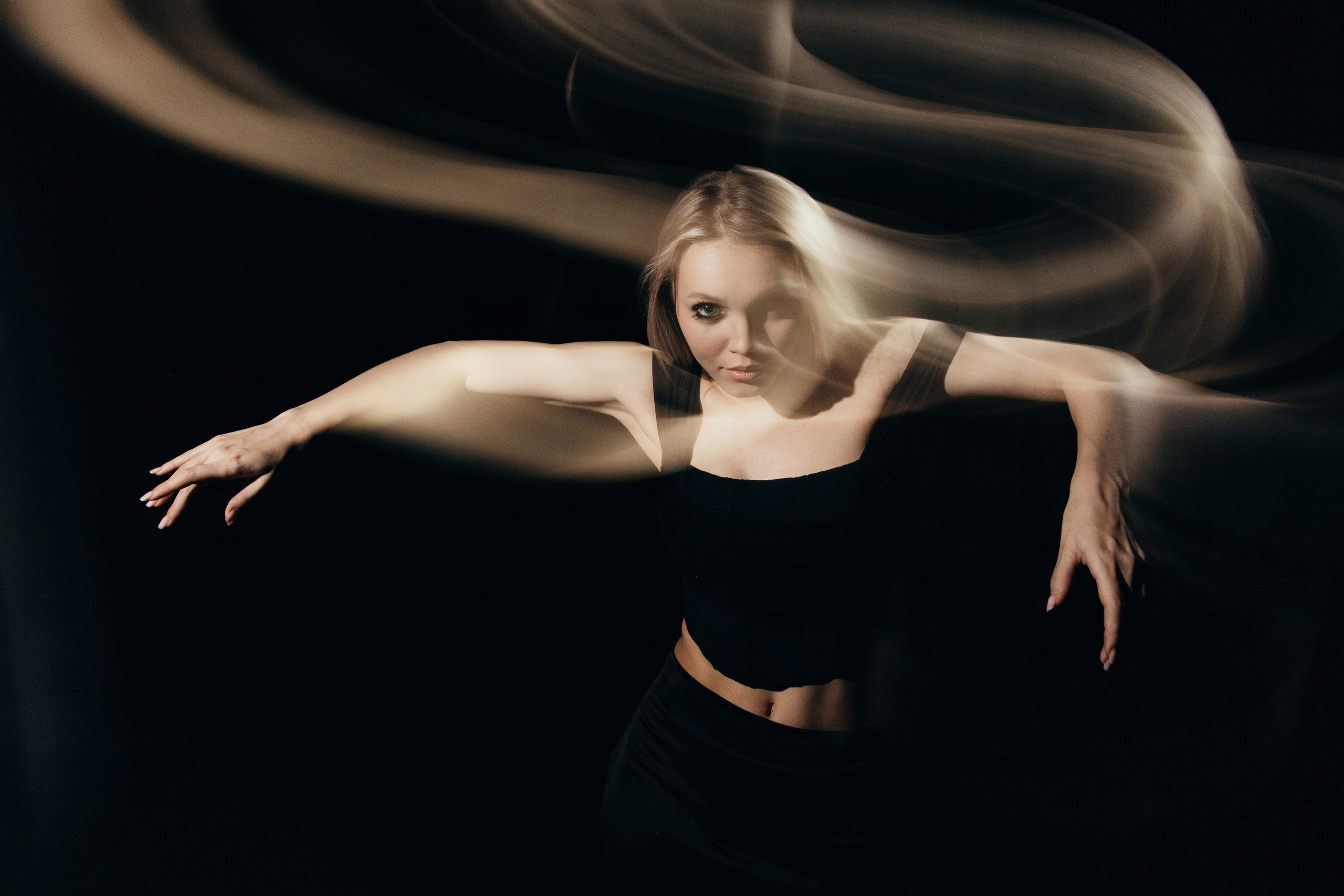 Проект для Свободного театра современного танца. Фотограф Татьяна Жбанова