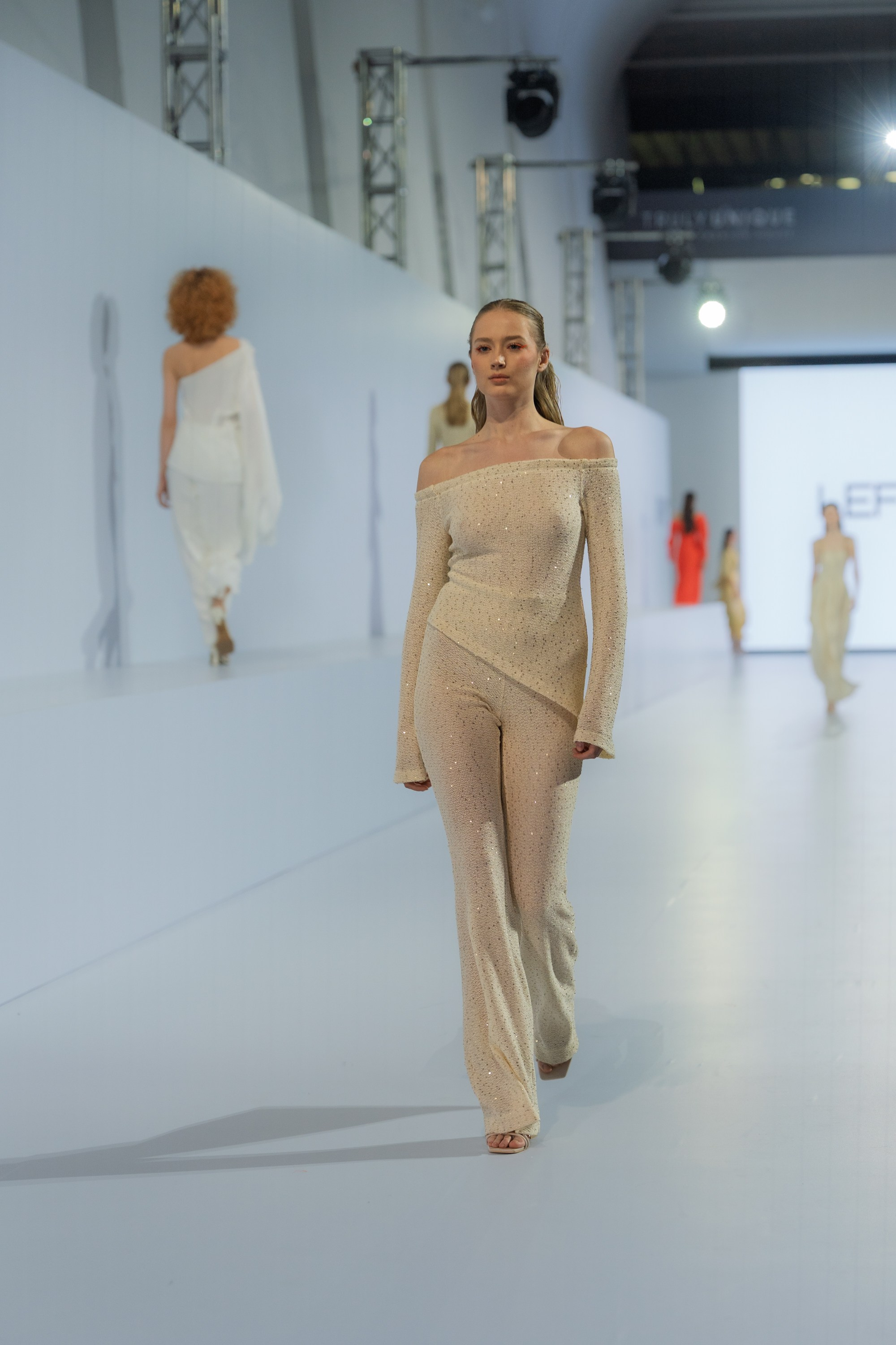 LEEFERS. Сайт Алматинского НЮ АРТ, будуар и фэшн фотографа Дениса Карпенко