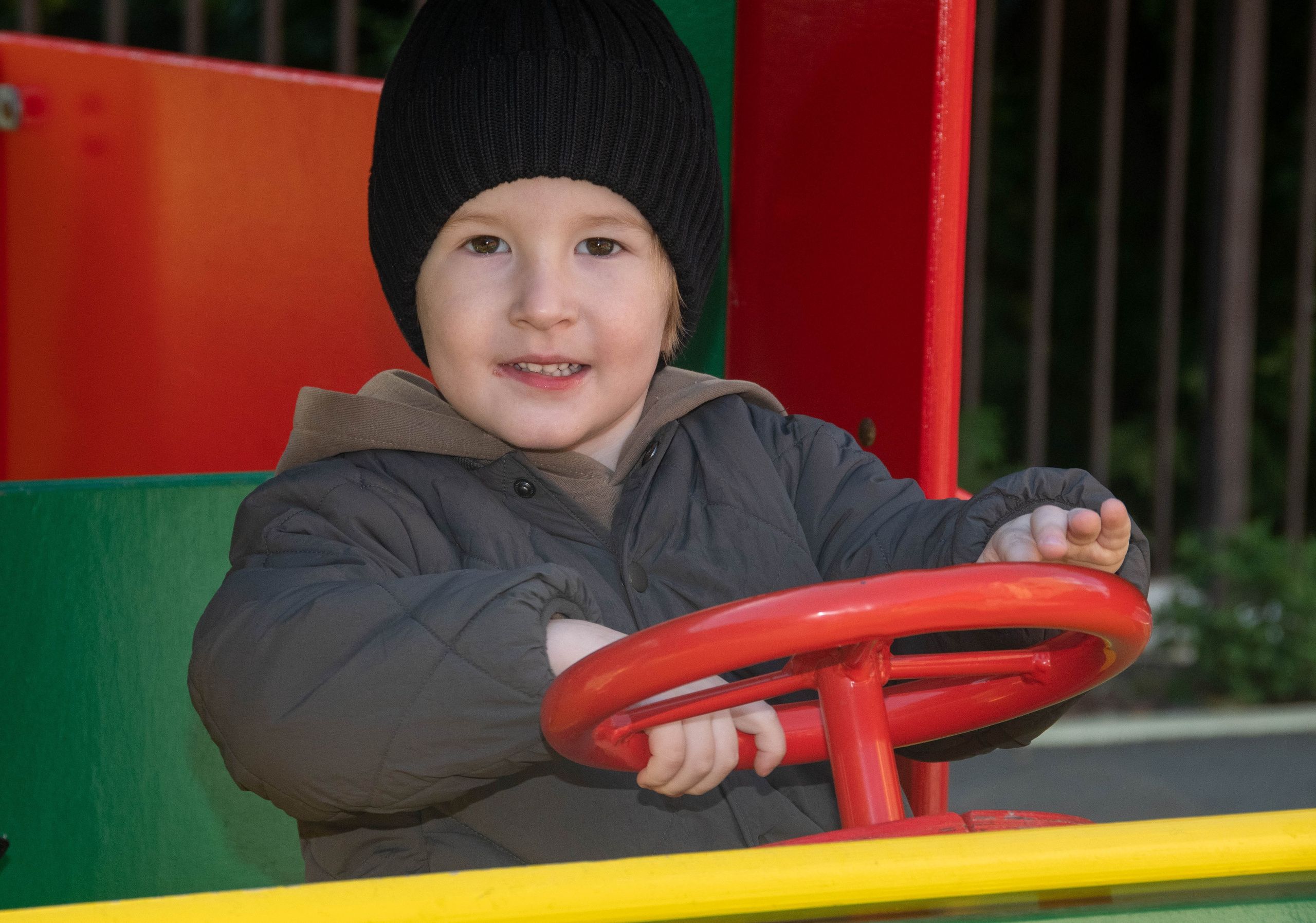 2023 г. День дошкольного работника и прогулка. Репортажный и детский фотограф в Новосибирске
